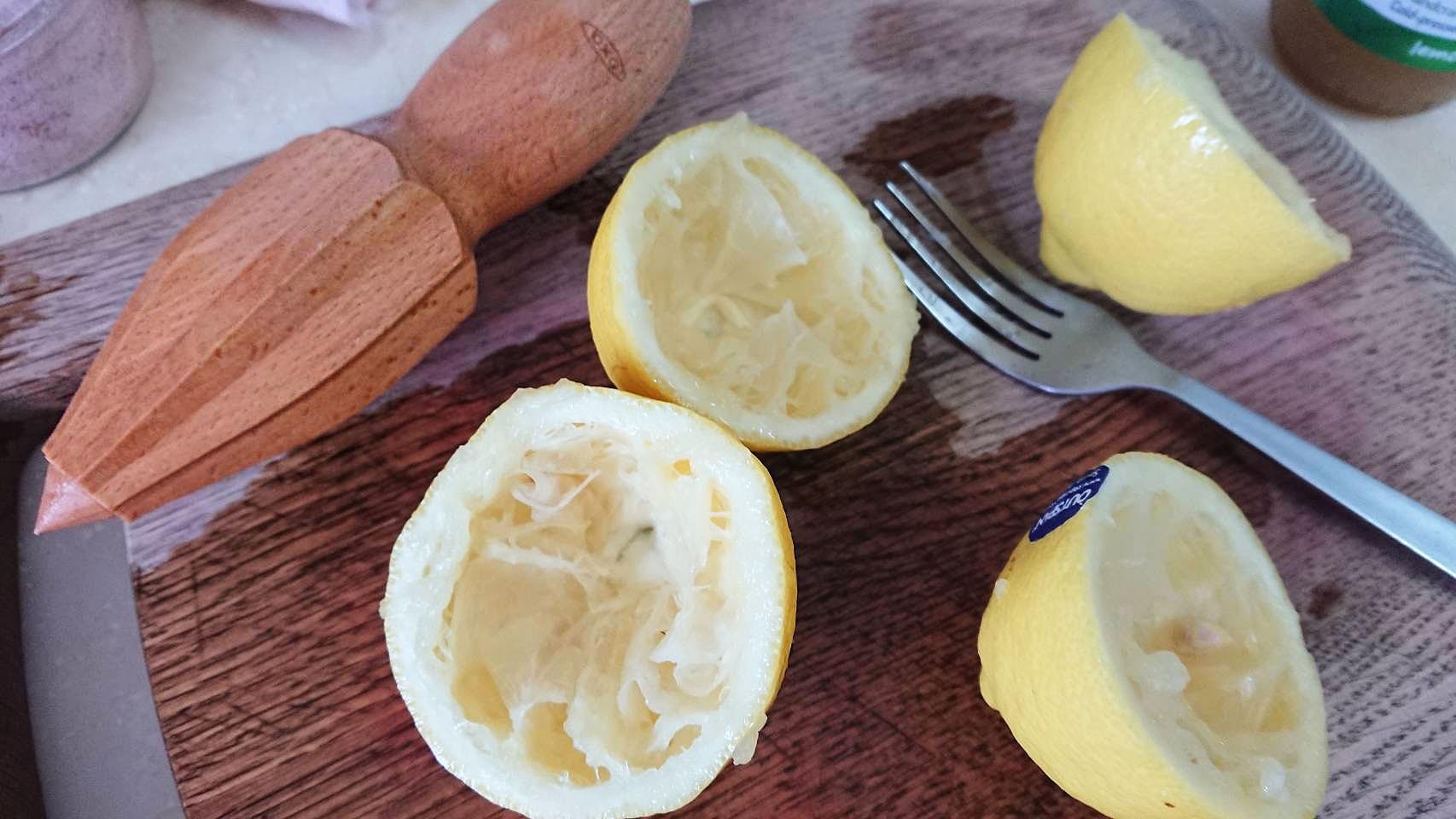 OXO Good Grips Wooden Citrus Reamer customer photo 2