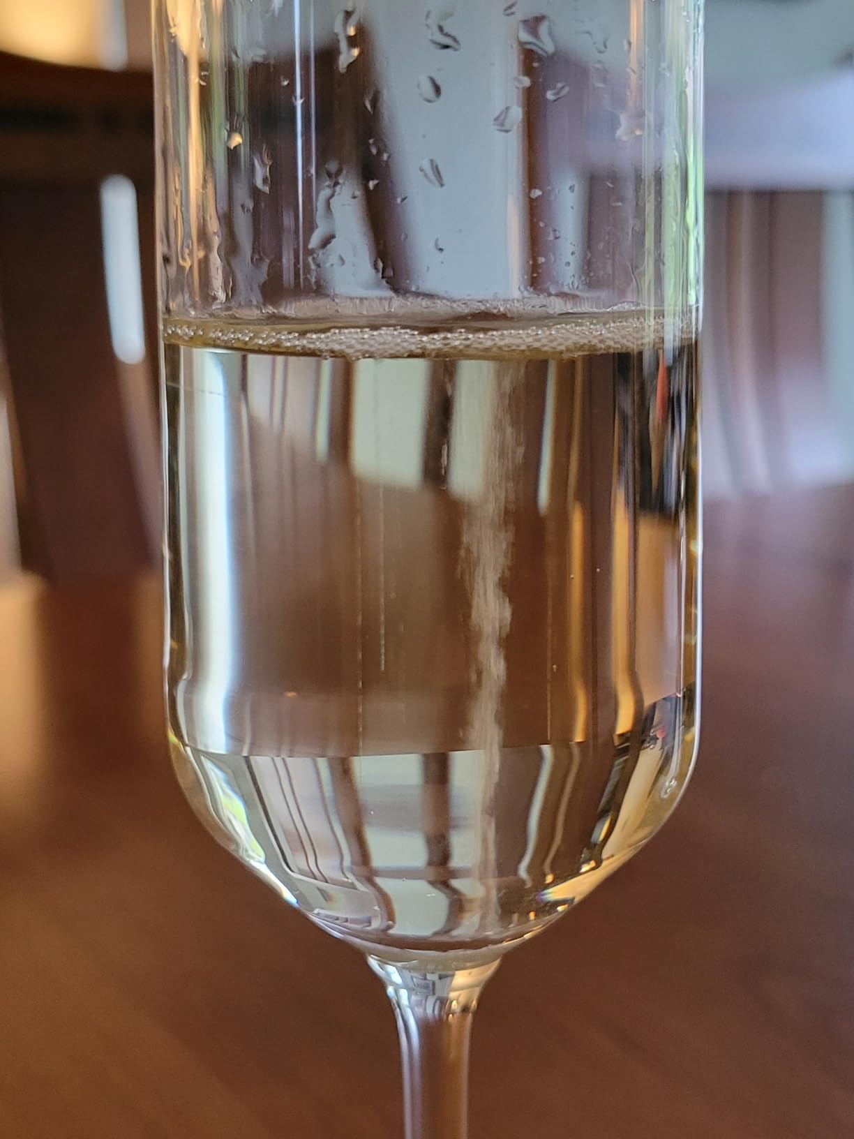 ZWIESEL GLAS Pure Champagne Glass (Set of 6), Champagne Flutes with Effervescent Point, Dishwasher-Safe Tritan Crystal Glasses, Made in Germany (10 Ounce) customer photo 1