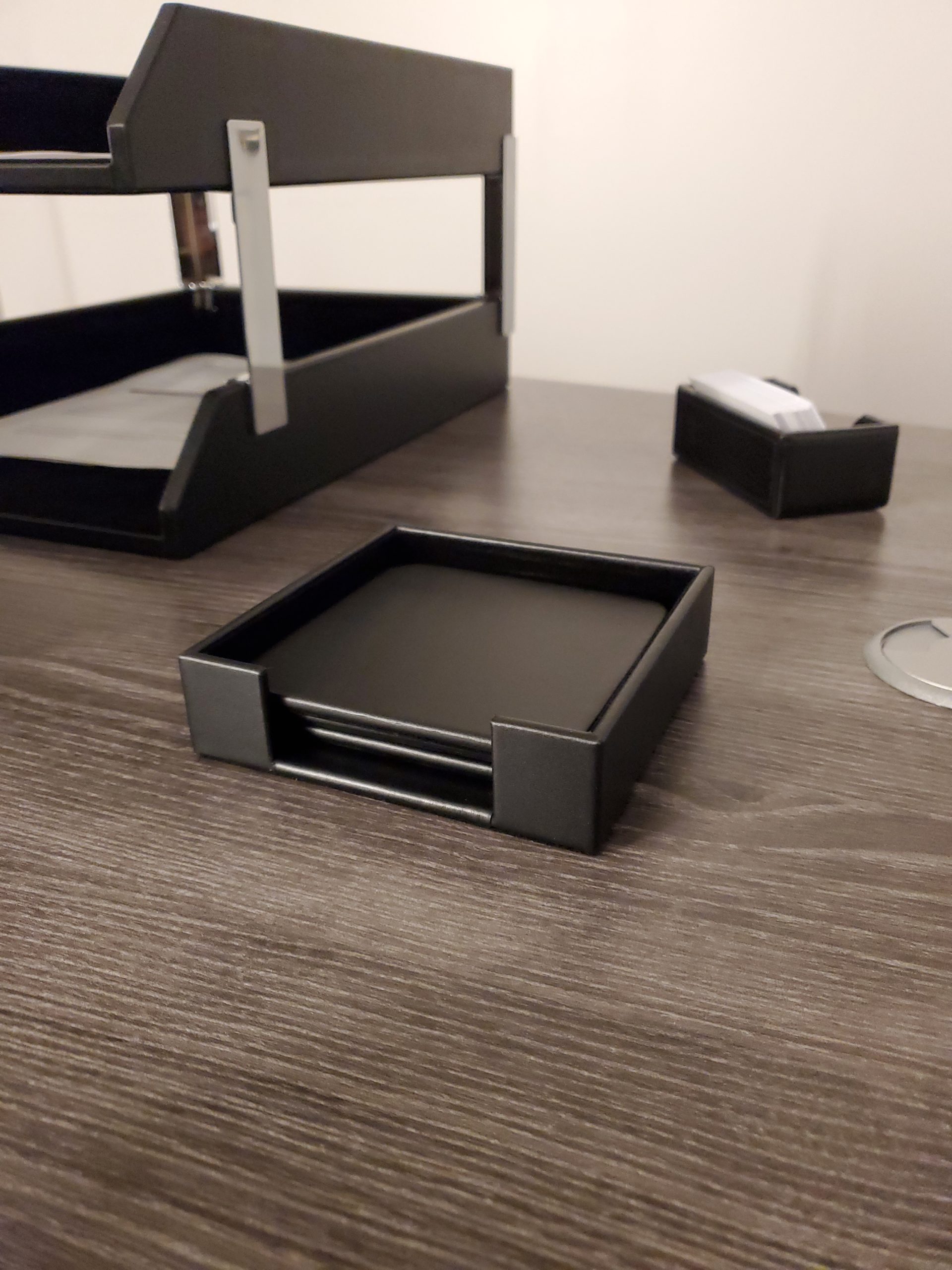 Dacasso Black Leather 4-Square Coaster Set customer photo 1