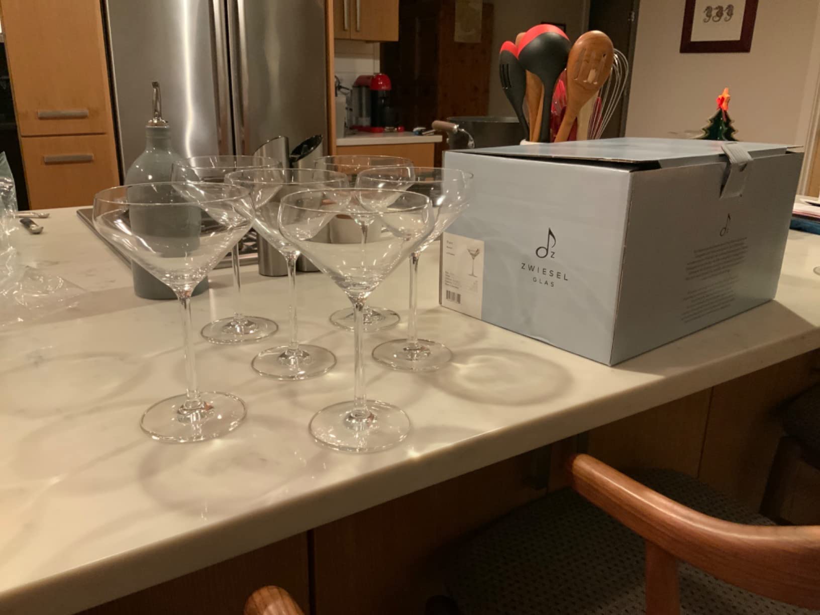 ZWIESEL GLAS Pure Martini Glass (Set of 6), Cocktail Glasses for Martini, Dishwasher-Safe Machine-Made Tritan Crystal Glasses, Made in Germany (12.3 Ounce) customer photo 2