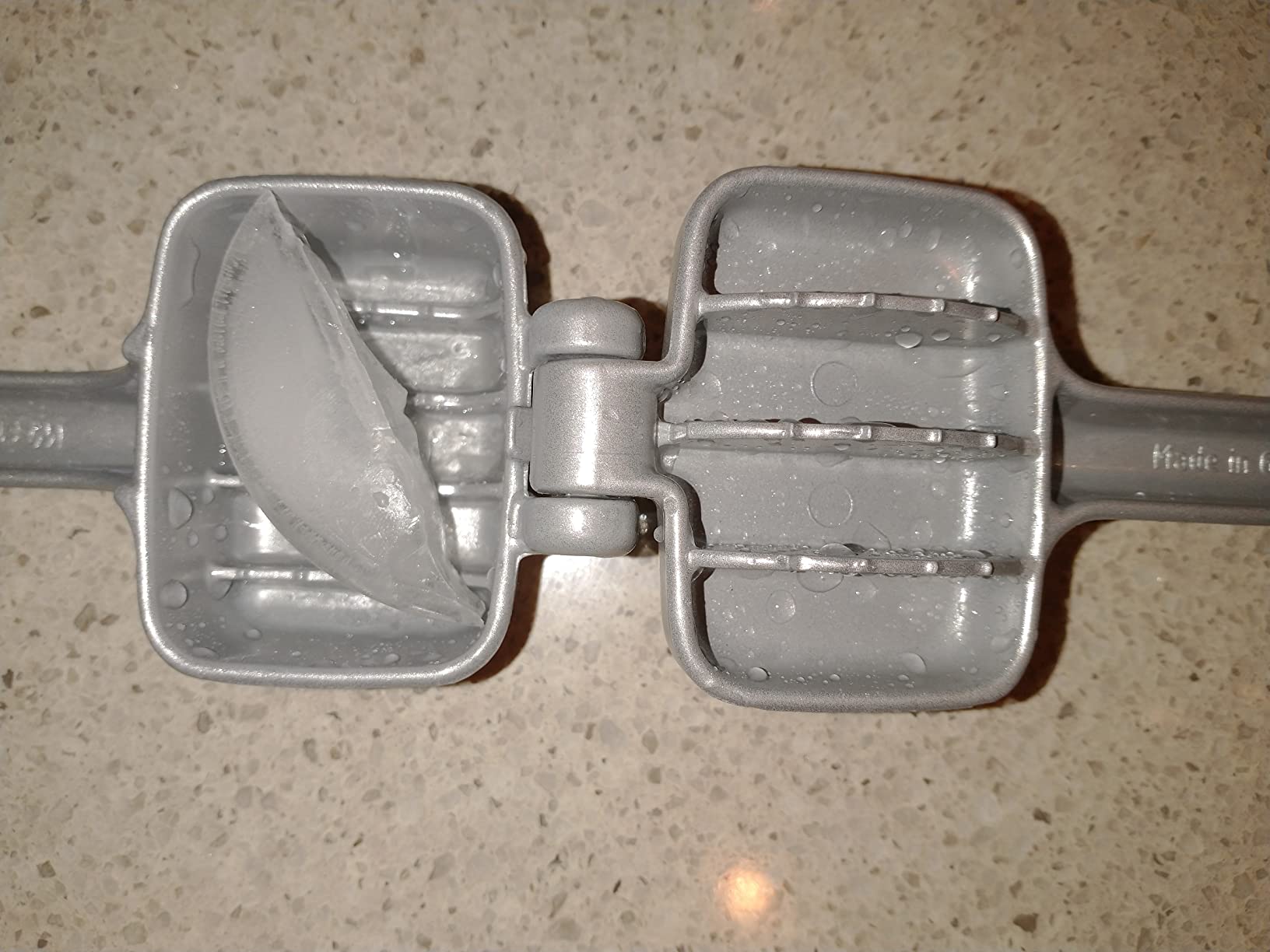 Westmark Manual Ice Crusher - German Heavy-Duty Aluminum Hand Ice Cube Crusher for Crushed Ice, Portable Bar Tool for Cocktails & Drinks, Dishwasher Safe, Bar Accessories, Gray customer photo 1