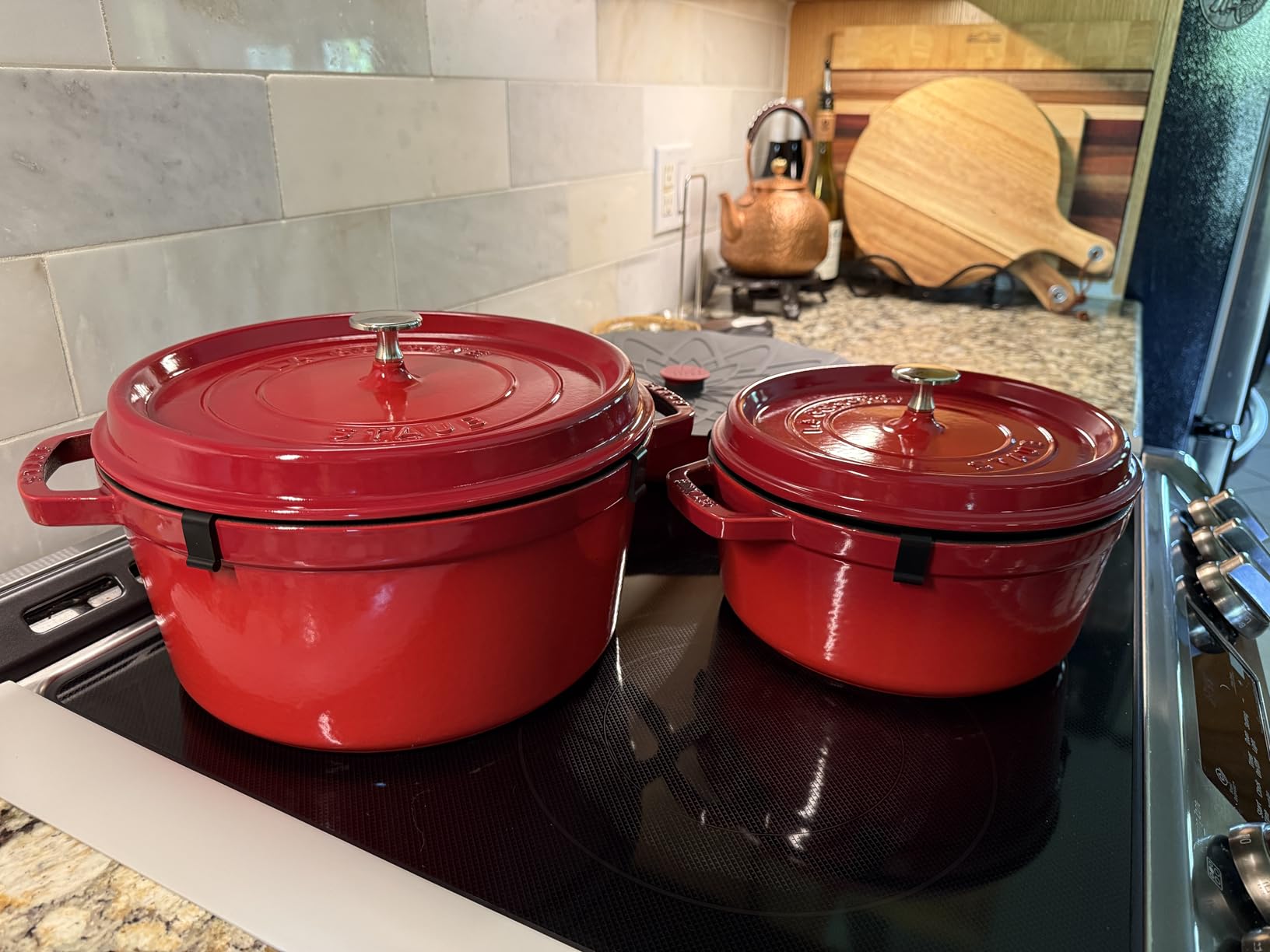 Staub Cast Iron Round Cocotte, Dutch Oven, 7-quart, Cherry customer photo 1