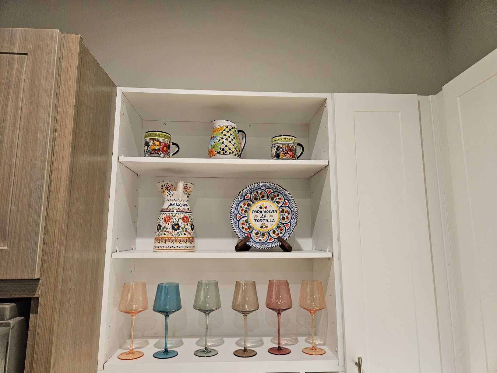 Colorful Flor Ceramic Sangria Pitcher (1/2 gallon capacity) customer photo 1
