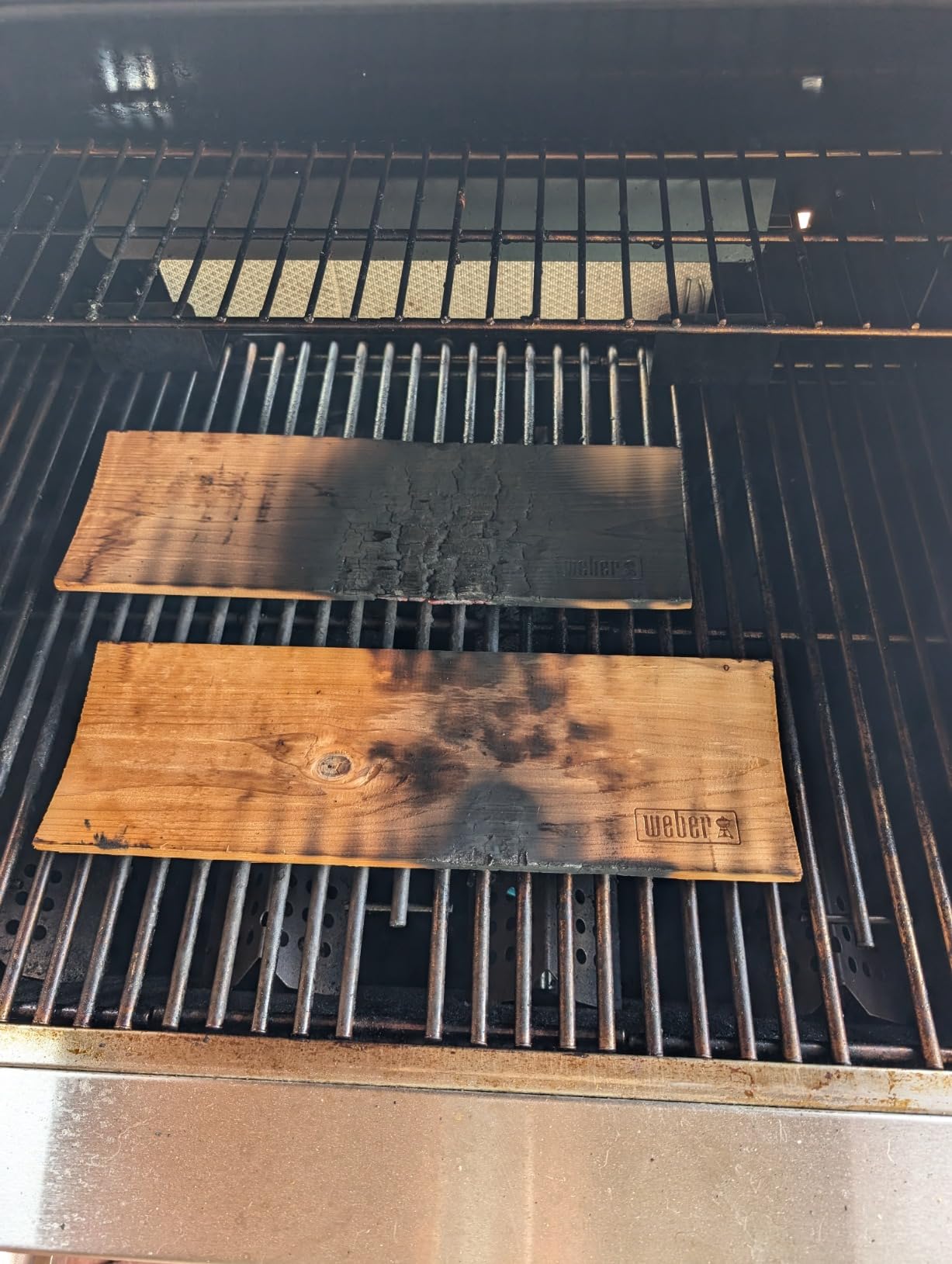 Weber Firespice Cedar Planks - Natural Cedar Wood Grilling Planks for Smoky Flavor Enhancement, Perfect for Salmon & Seafood (2-Pack) customer photo 2