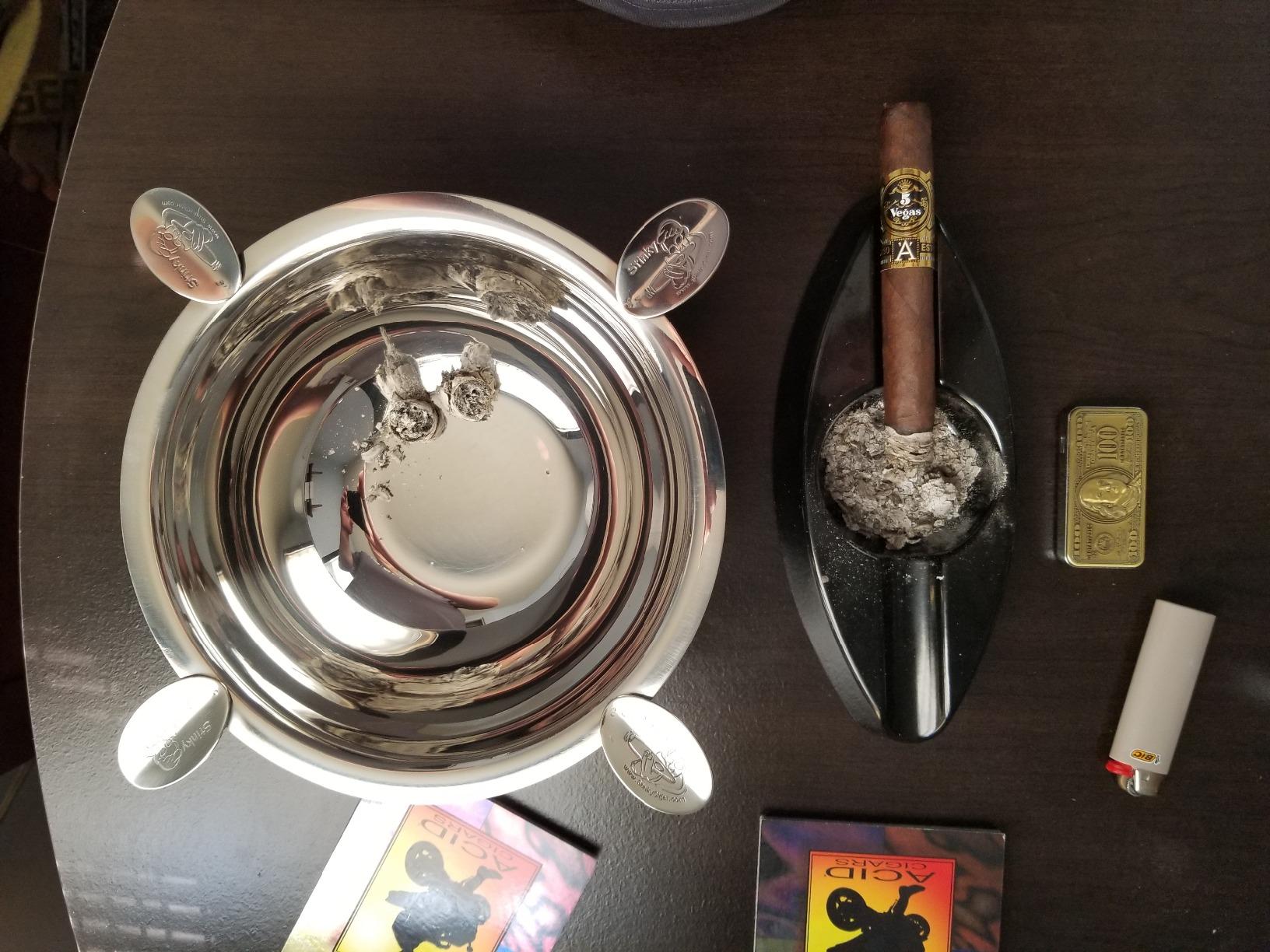 Original Stinky Cigar Ashtray - Windproof Stainless Steel Design with 4 Stirrups, Deep Bowl for Indoor & Outdoor Use, Heat Resistant & Easy to Clean - Ideal Smoking Accessory for Cigar Enthusiasts customer photo 2