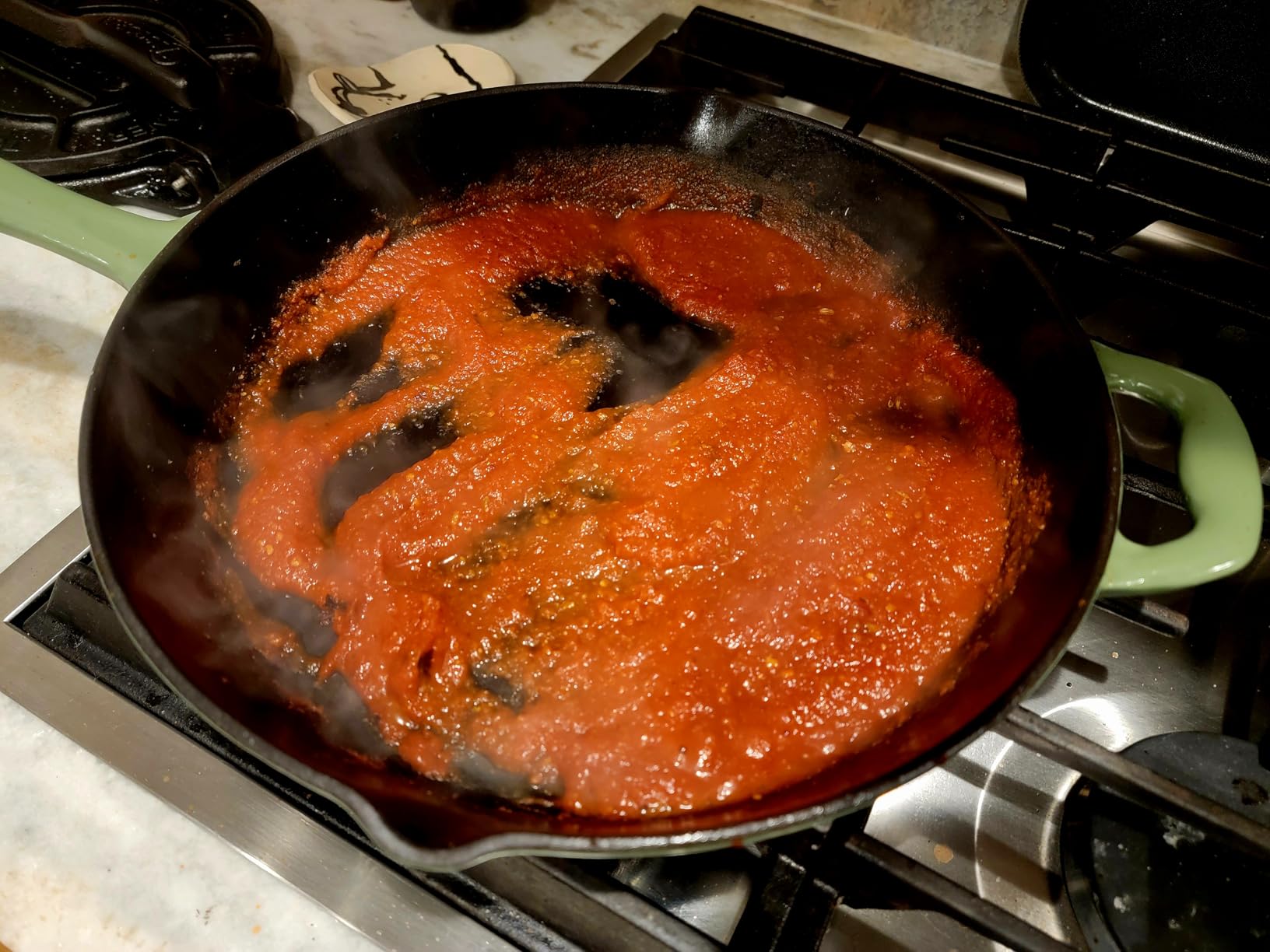 Tramontina Bestow Enameled Cast Iron Skillet with Lid, 12-inch Frying Pan, Blue customer photo 2