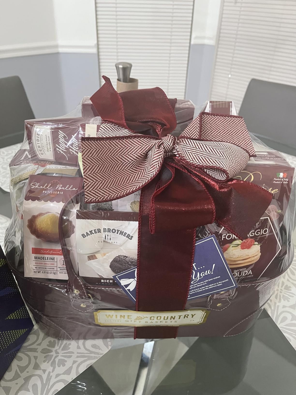 Wine Country Gift Baskets Gourmet Feast Perfect For Family, Friends, Co-Workers, Loved Ones and Clients, Gift Size 15