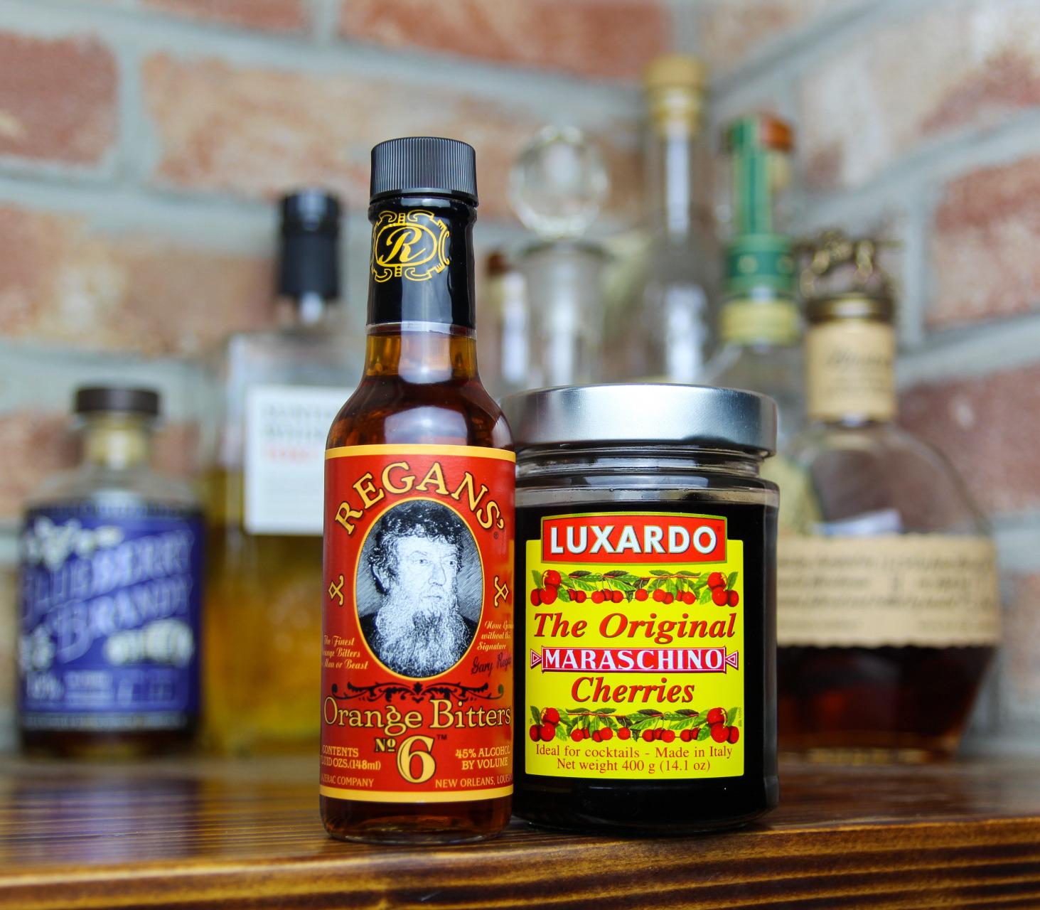 Manhattan Cocktail Kit: Luxardo Maraschino Cherries - 400g Jar with Regan's Orange Bitters - 5 Ounce customer photo 1