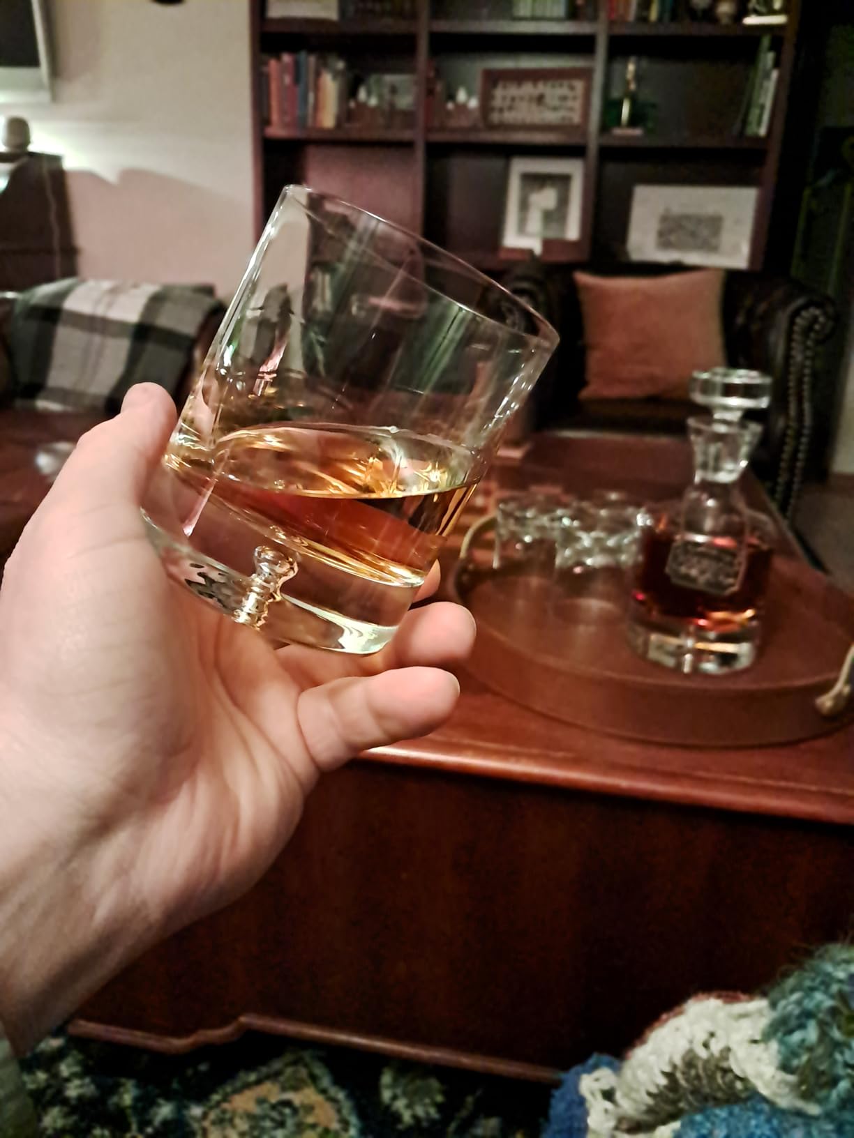 Whiskey Decanter Set, Made in Europe, 100% Lead-Free Crystal, Gift-Boxed, 1 Decanter & 4 Double Old Fashioned Glasses (Taylor Decanter Set) customer photo 1