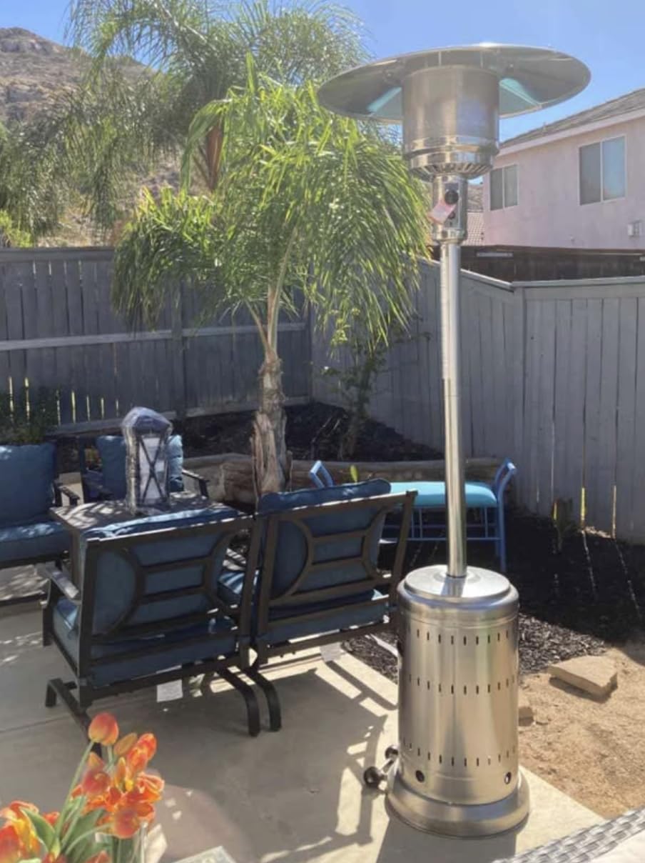 Amazon Basics 46,000 BTU Portable Outdoor Propane Patio Heater with Wheels, Commercial & Residential, Easy to Use, with Water Tank, Havana Bronze customer photo 2