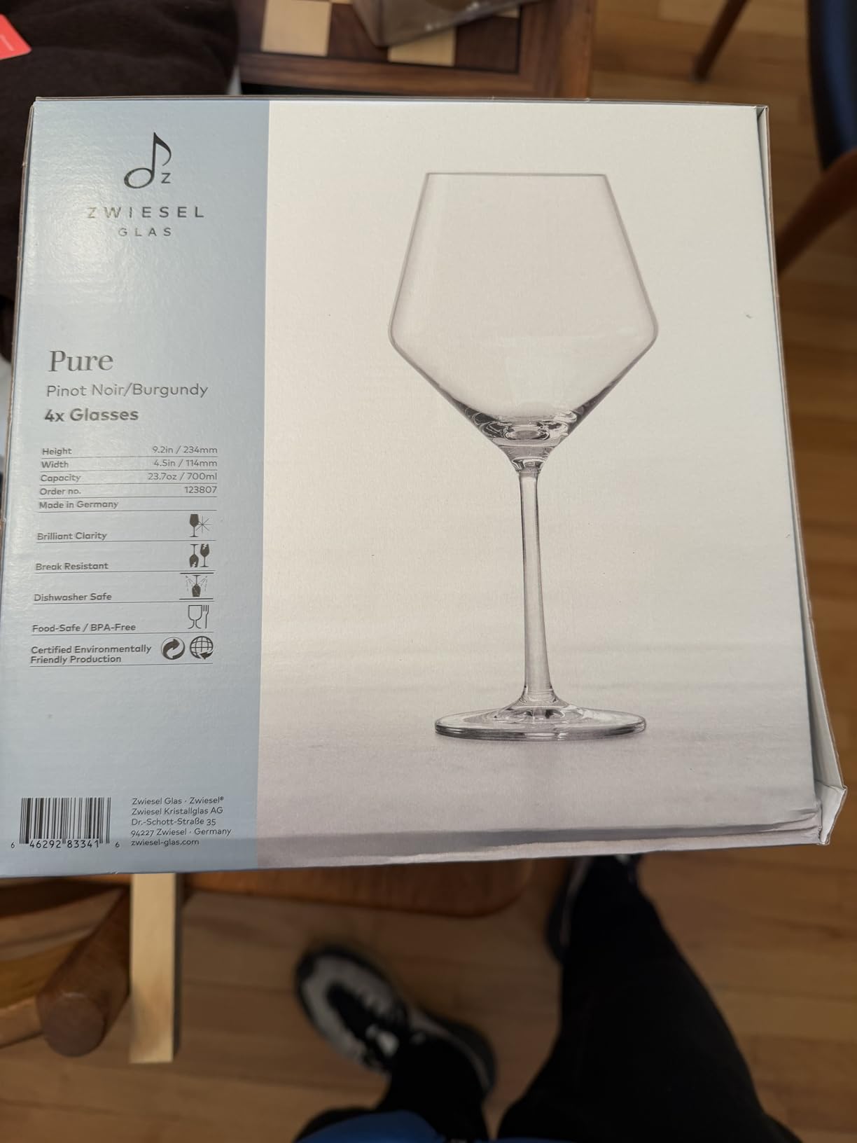 ZWIESEL GLAS Pure Burgundy Red Wine Glass (Set of 4), Dishwasher-Safe Tritan Crystal Glasses, Made in Germany (23 Ounce) customer photo 1