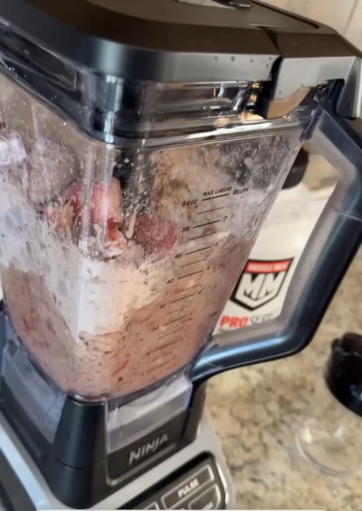 Ninja Professional Blender (BL610) | 1000W, Total Crushing Technology, XL 72-oz. Pitcher customer photo 2