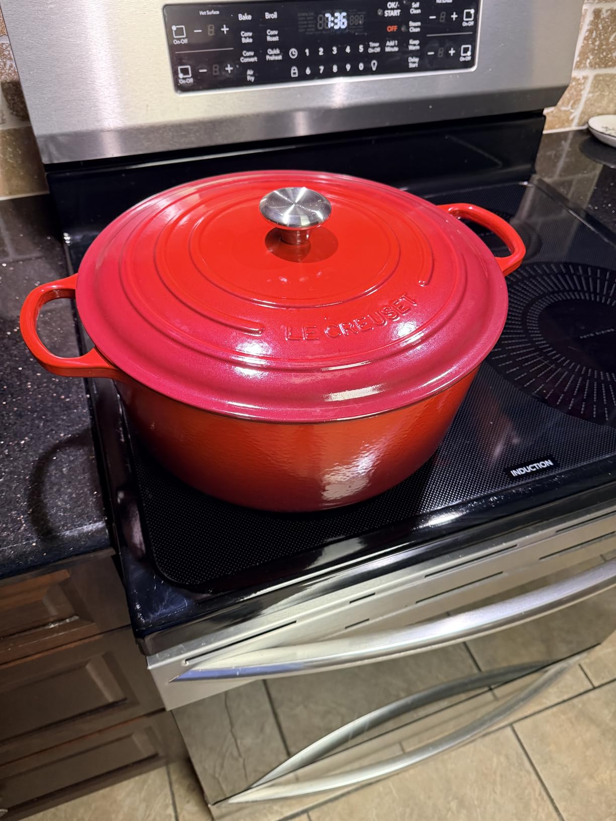 Le Creuset Enameled Cast Iron Signature Round Dutch Oven, 7.25 qt., Cerise customer photo 2