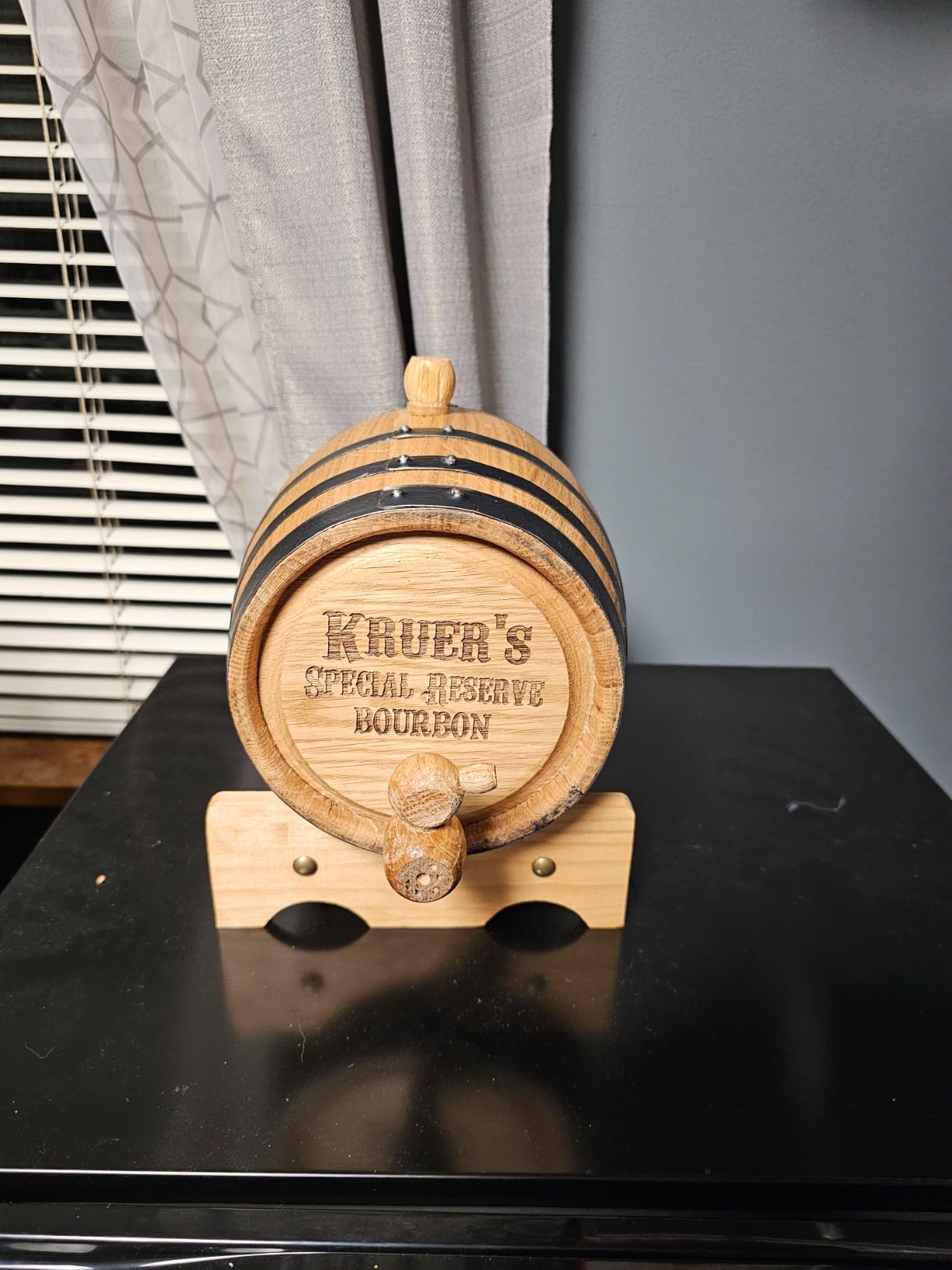 Red Head Barrels - 2 Liter Custom Engraved American White Oak Aging Barrel with Flavoring Set, Free Shot Glass, Premium White Oak Wood Barrel & Homebrew Kit (Kentucky Bourbon) customer photo 1
