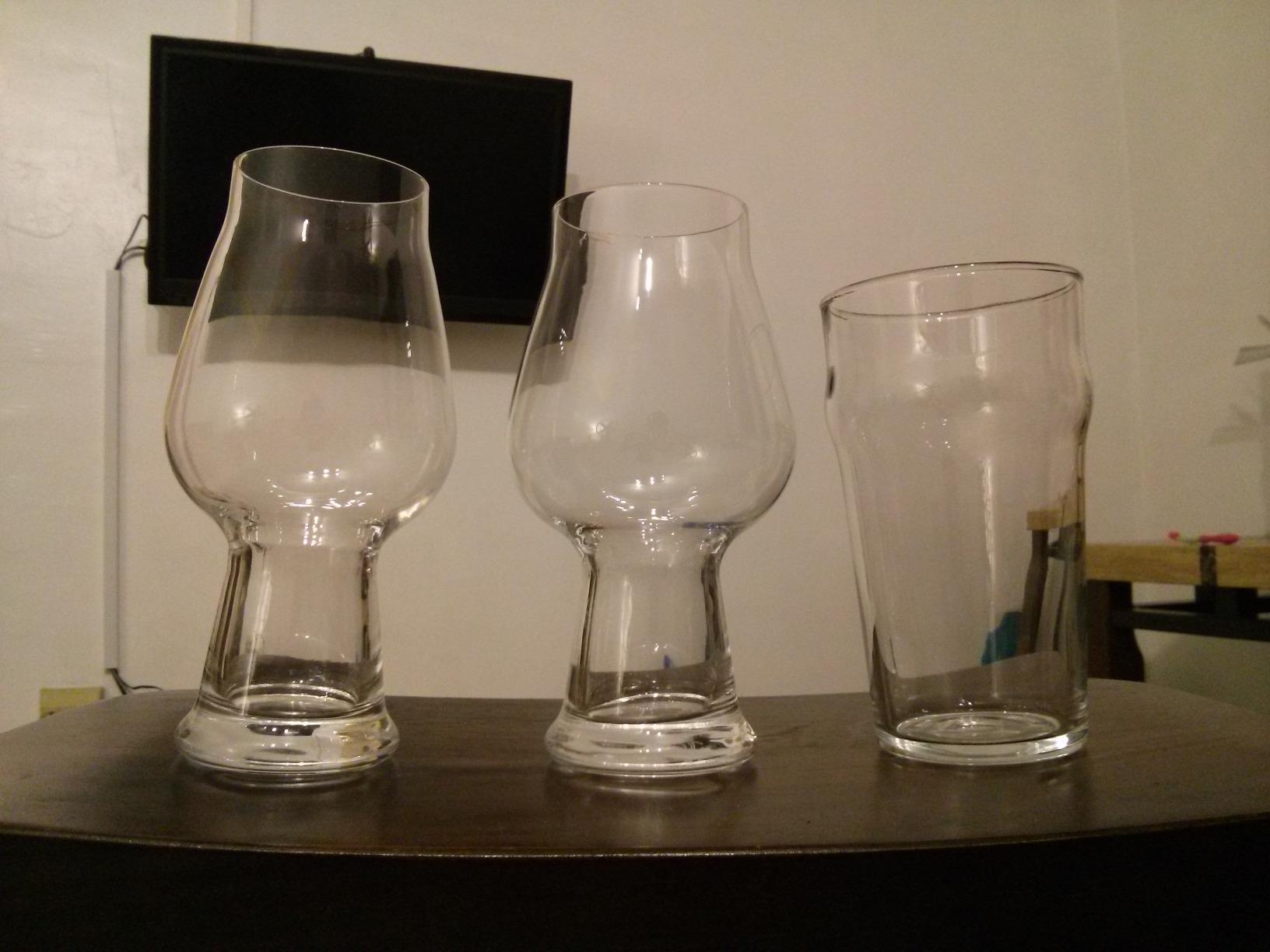 Luigi Bormioli Birrateque 18.25 oz IPA Beer Glasses (Set of 2) - Craft Beer Glasses for Double/Imperial IPA, English IPA, Laser-Cut Rims, Foam Control - Made in Italy, Dishwasher Safe customer photo 2