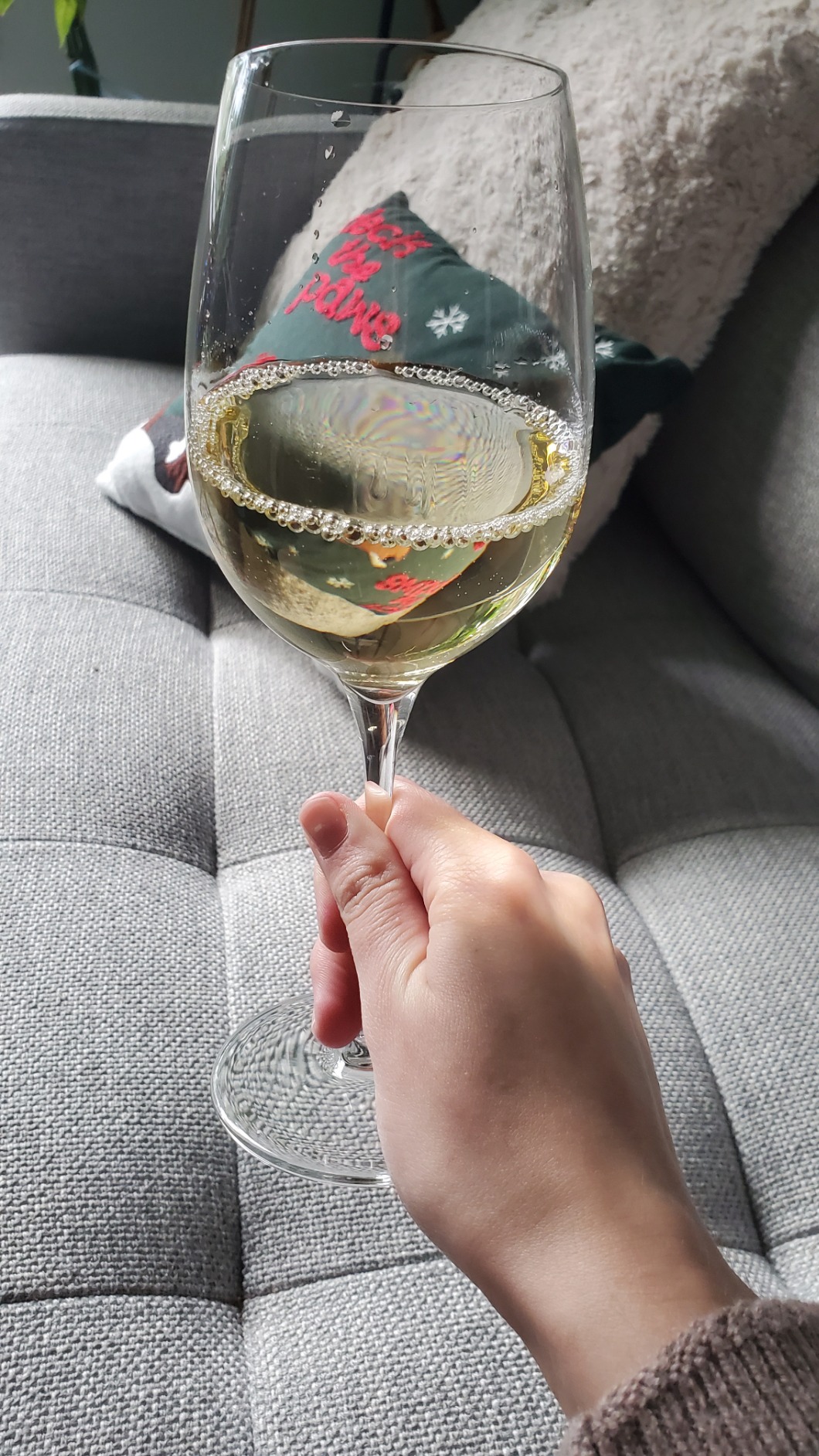 Libbey Signature Kentfield Estate All Purpose Wine Glasses Set of 4, Long Stem Wine Glasses for Red and White Wine, Perfect Glass Goblet Gift Set customer photo 1