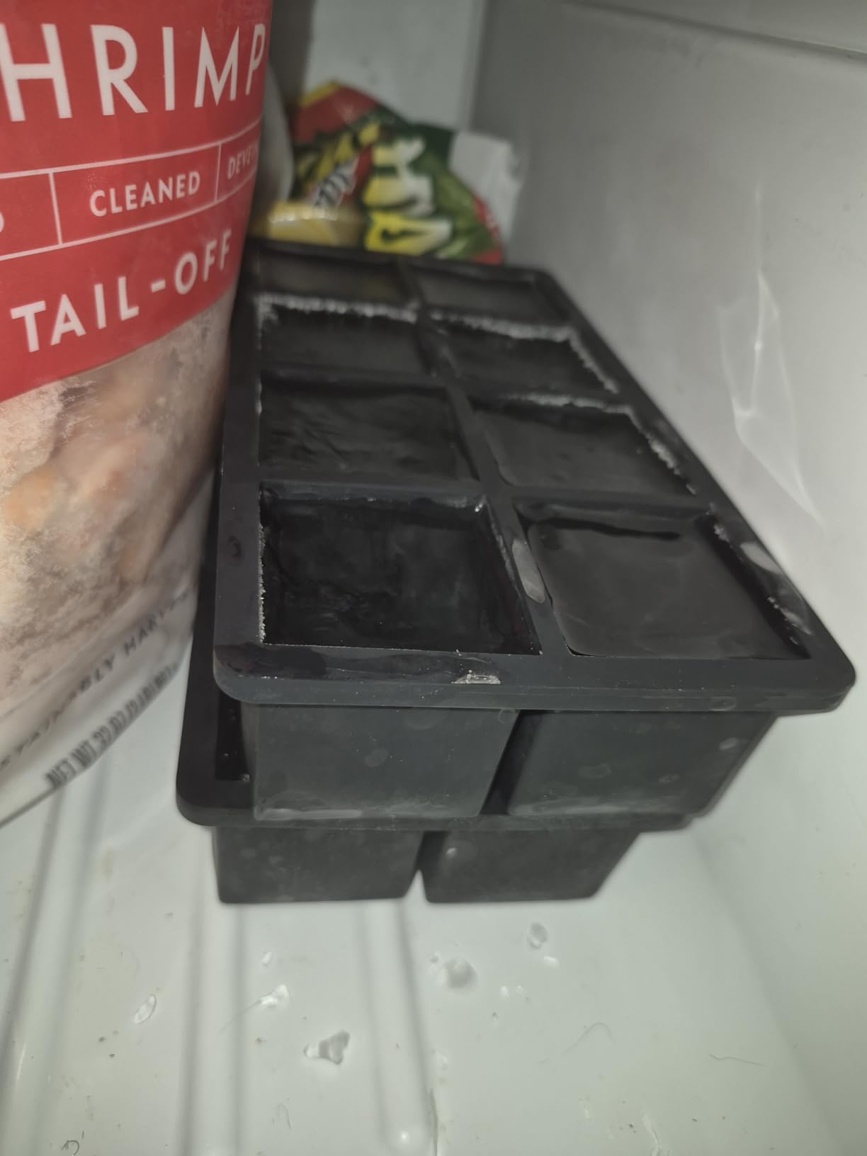 Samuelworld Large Silicone Ice Cube Tray Molds, 2-Pack, Big 2 Inch Cubes - Food Grade, Flexible, 8 Cavity Easy Release Slow Melting Ice for Whiskey, Cocktails, Gifts & Christmas - Black customer photo 2