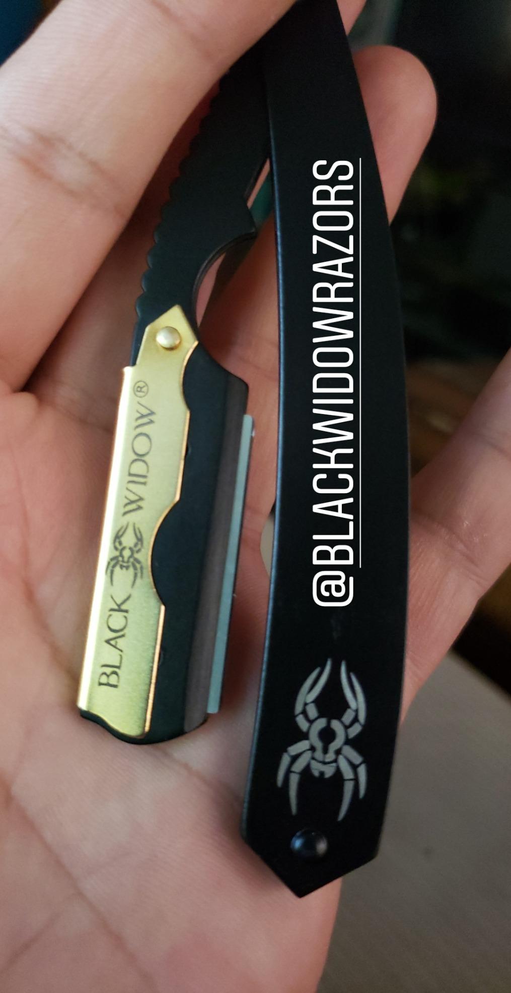 Black Widow Professional Straight Razor - Matte Black & 24K Gold plated finish Barber Razor for Men - Swing Lock Grip, Stainless Steel Shavette for Barbers & Beginners pack of 10 blades customer photo 2