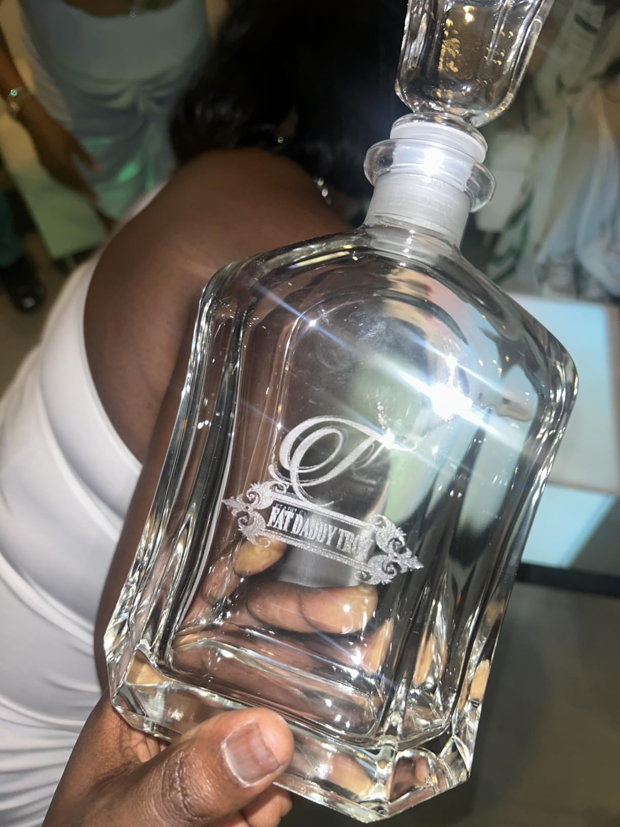 My Personal Memories, Personalized 5 pc Whiskey Decanter Set - Decanter and 4 Glasses Gift Set - Custom Engraved with Name and Initial (Shield Design) customer photo 2