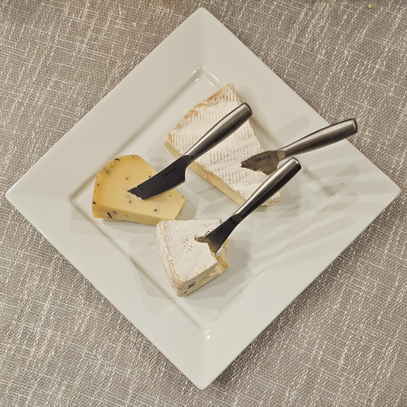 BOSKA Stainless Steel Cheese 4 Knife Set - Mini Copenhagen Knives for All Types of Cheese - Silver Non-Stick - Dishwasher Safe customer photo 2