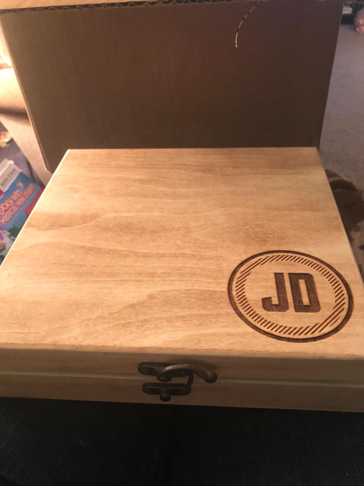 Swanky Badger Personalized Cigar Box - Wooden Cigar Holder Groomsmen Gift - Includes Custom Laser Engraving - 9 x 8.5 x 2 Inches (Heirloom) customer photo 1