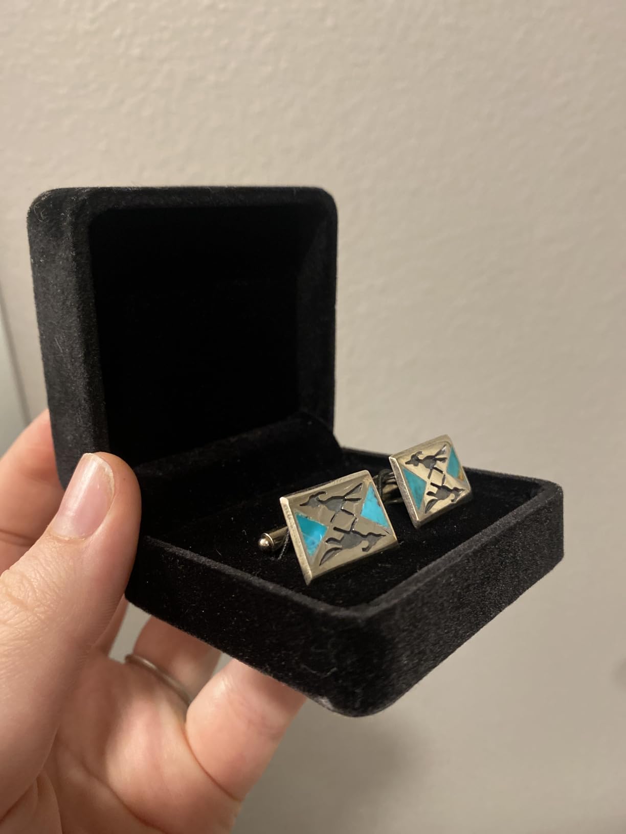 Small Dark Classic Velvet Cufflink Box Case customer photo 1