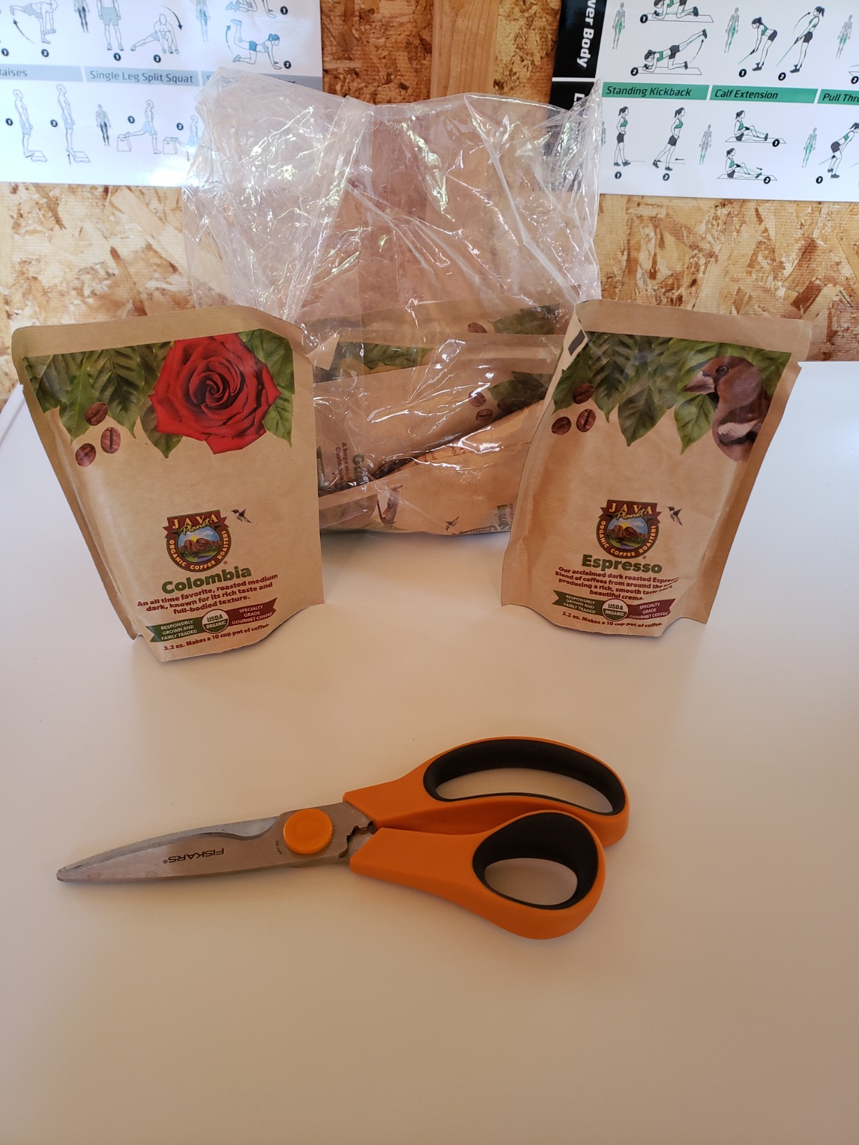 Java Planet, Coffee Gift Basket Sampler Set, for Coffee Lovers in Linen Bag: Low Acid Organic Beans: Whole Bean, Mold-Free & Stomach Friendly - Arabica Gourmet, 1.32 LBs (19.2 oz) packaged in 6 Bags Each 3.2 oz customer photo 2