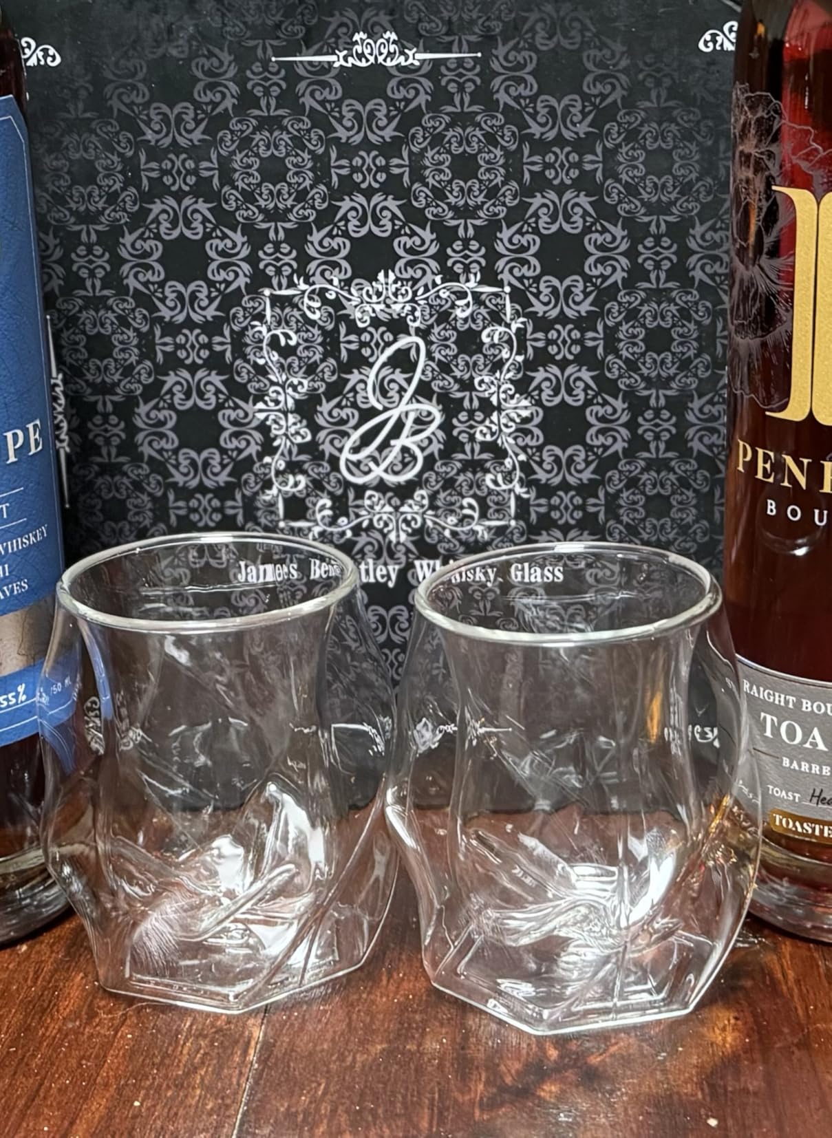JAMES BENTLEY JB Whiskey Glasses - Double Wall, Hand Blown Borosilicate Glass, Enhances Aroma and Flavor, Premium Quality for Bourbon & Whiskey Tasting - Set of 2 Glasses with 2 Ice Ball Molds customer photo 1