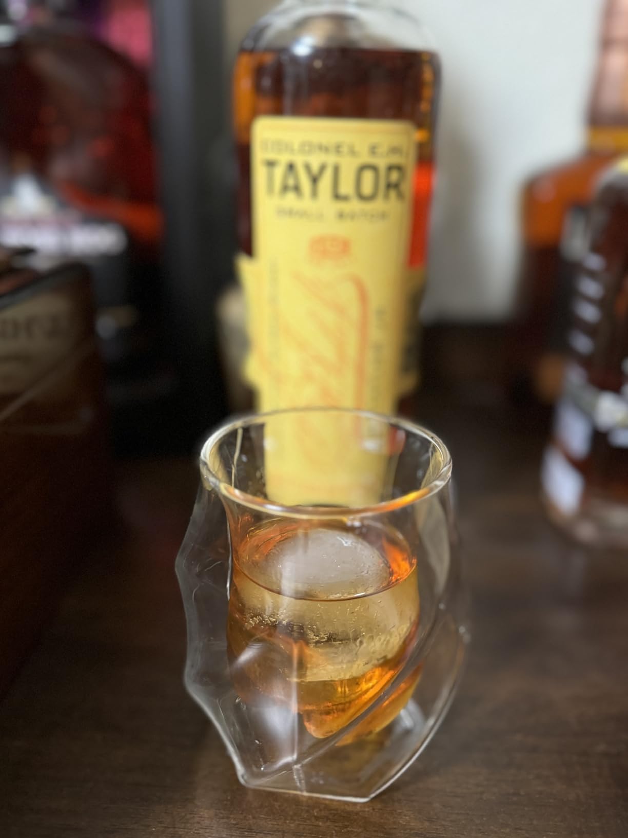 JAMES BENTLEY JB Whiskey Glasses - Double Wall, Hand Blown Borosilicate Glass, Enhances Aroma and Flavor, Premium Quality for Bourbon & Whiskey Tasting - Set of 2 Glasses with 2 Ice Ball Molds customer photo 2