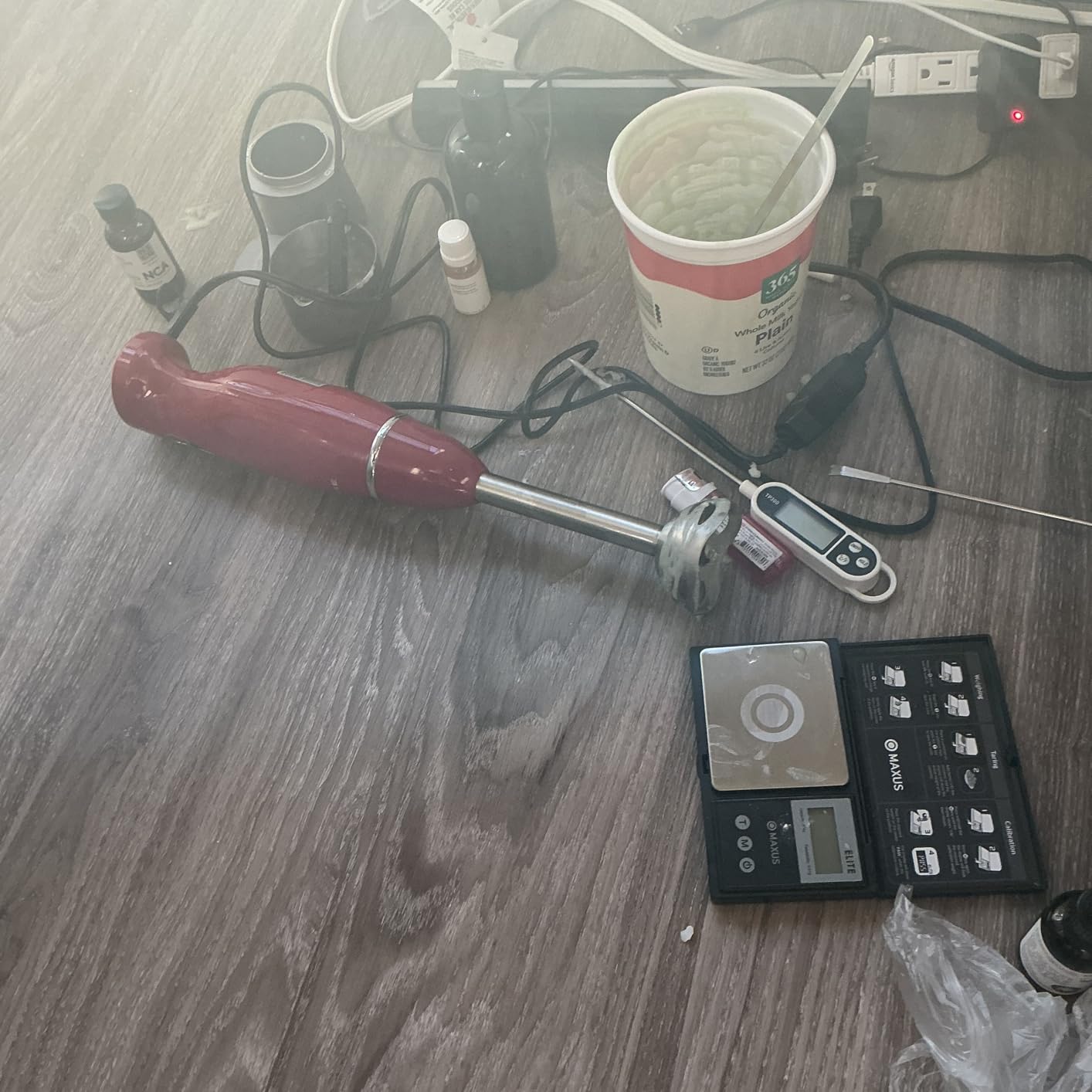 OVENTE Immersion Hand Blender, 300W Electric Handheld Stick Mixer with 2 Mixing Speeds, HS560R, Red customer photo 1