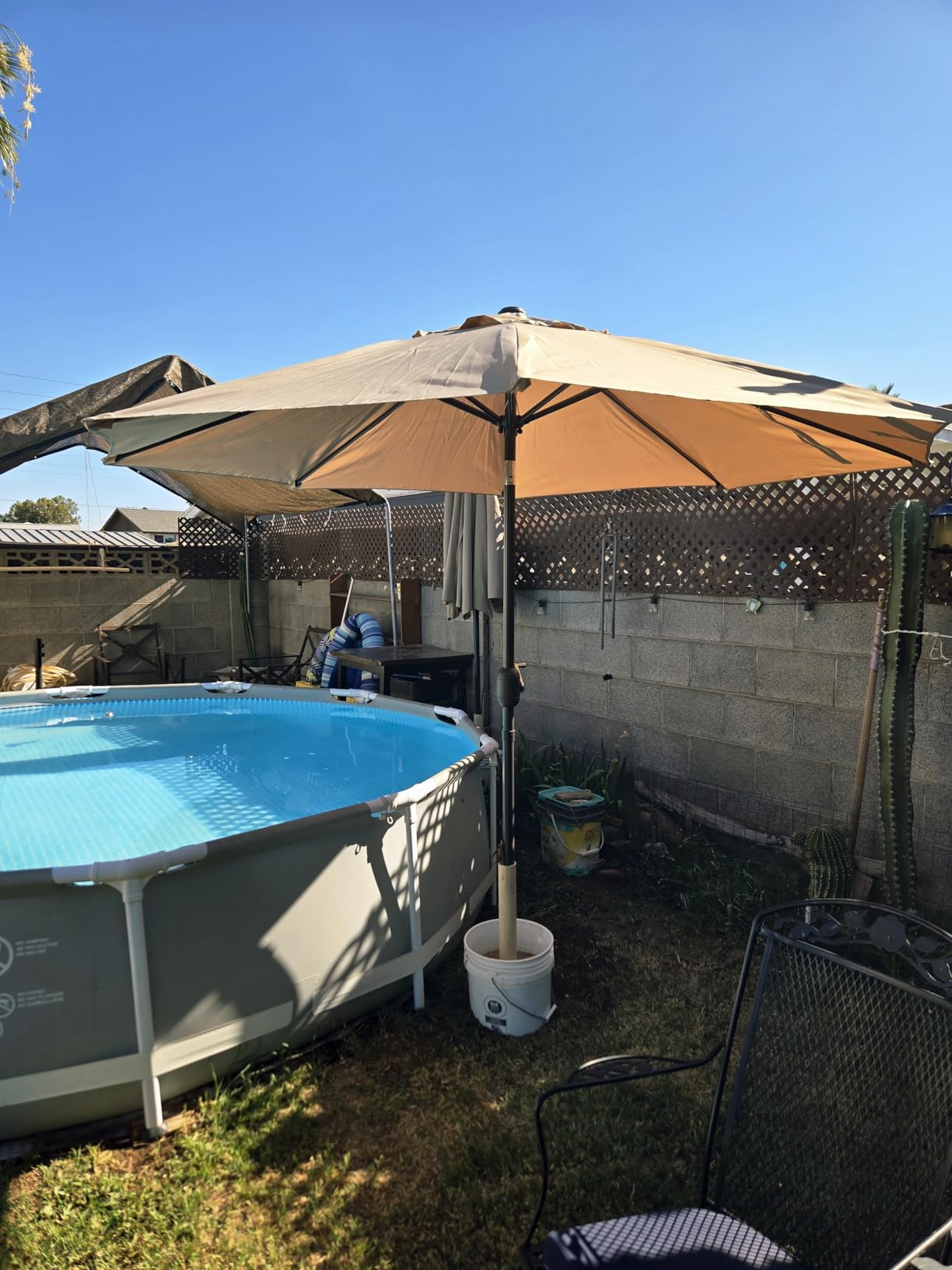 Blissun 9' Outdoor Patio Umbrella, Outdoor Table Umbrella, Yard Umbrella, Market Umbrella with 8 Sturdy Ribs, Push Button Tilt and Crank customer photo 2