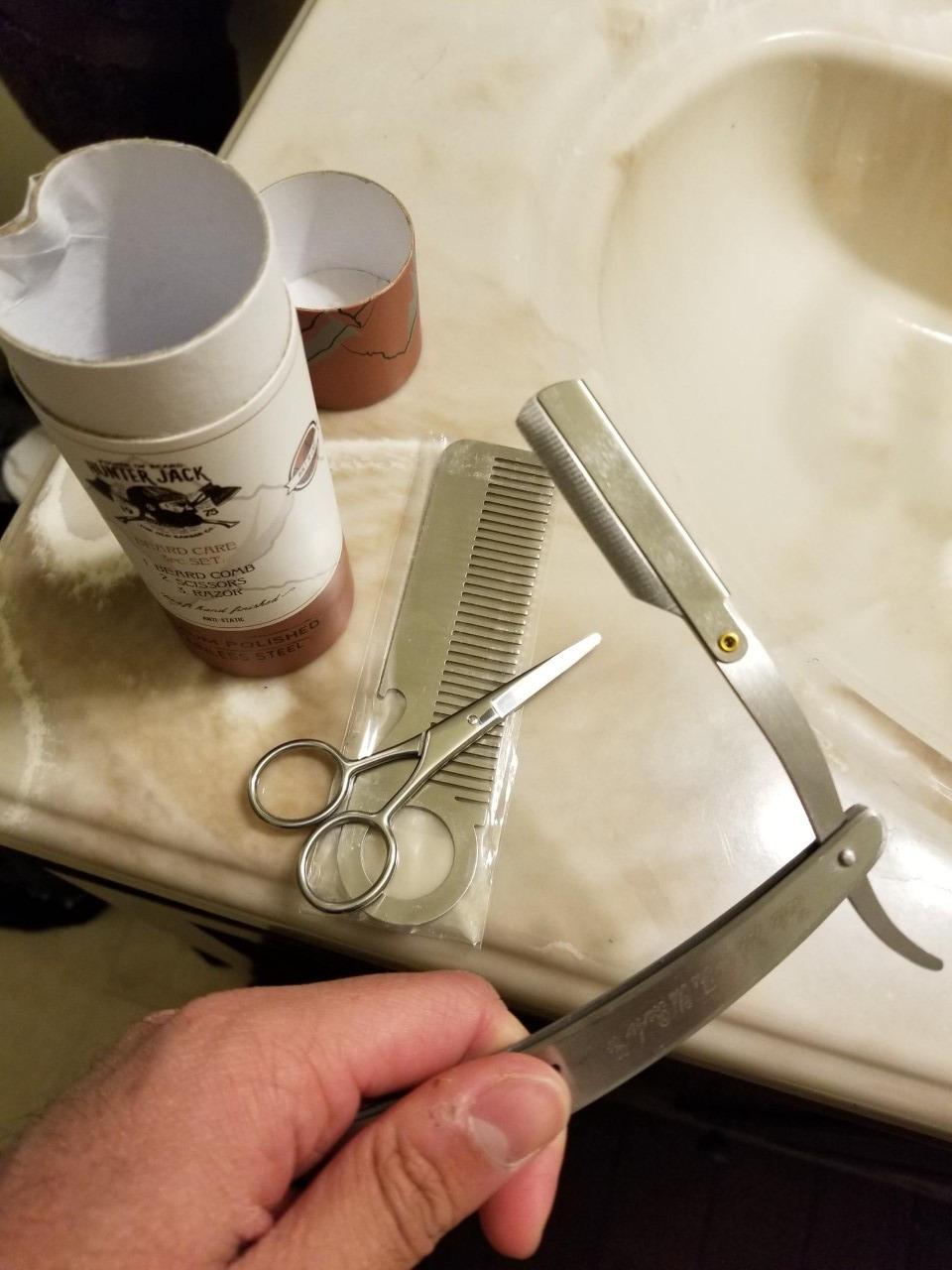 Straight Razor Kit - Complete Straight Razors for Men Kit with Beard Scissors & Metal Comb - Barber Razor for Men - 10 Extra Straight Edge Razor Blades for Shaving - Premium Polished Stainless Steel customer photo 1