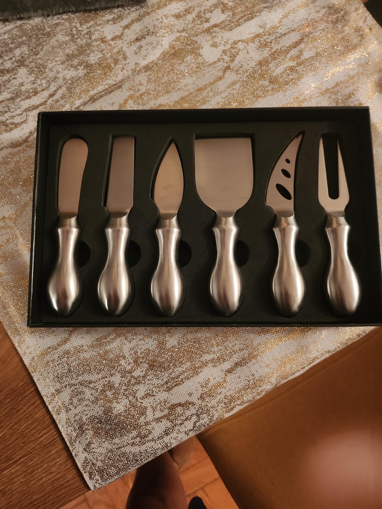 WoneNice Cheese Knife Set, 6-Piece Stainless Steel Knives for Charcuterie, Gift for Mother's Day Wedding Housewarming Christmas customer photo 1
