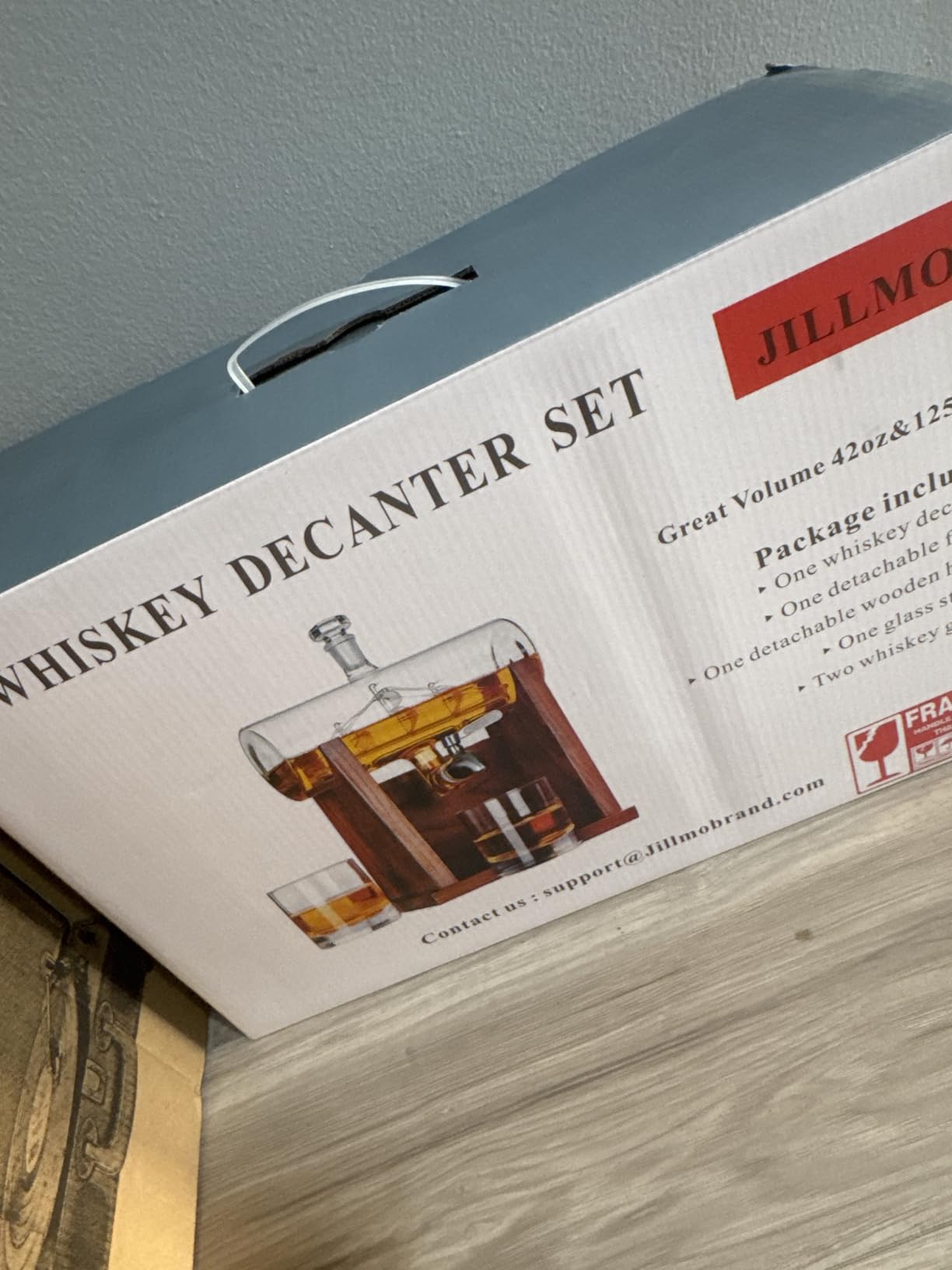 Jillmo Ship Whiskey Decanter Set for Men, 1250ml Liquor Decanter Gift with Ship Inside, 2 Whiskey Glasses & Wooden Stand, Bourbon Scotch Decanter Gift for Dad Husband Home Bar customer photo 1