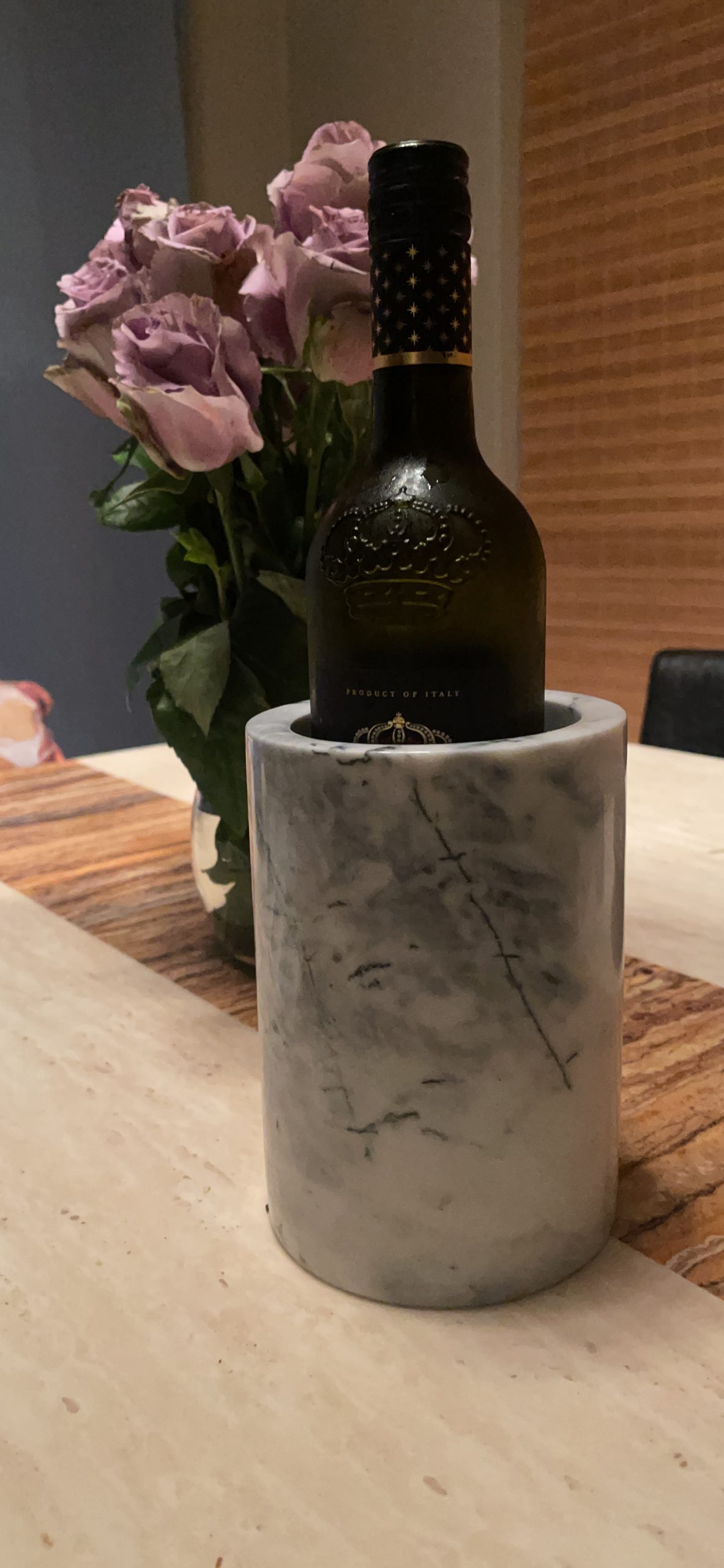 mDesign Single Bottle Wine Chiller - Ice Bucket Cooler for Kitchen, Bar, Party Decor - Holds Cold Wine, Champagne, Beer, Ready-to-Drink Cocktail Utensils, Serving Tongs - White Marble customer photo 1