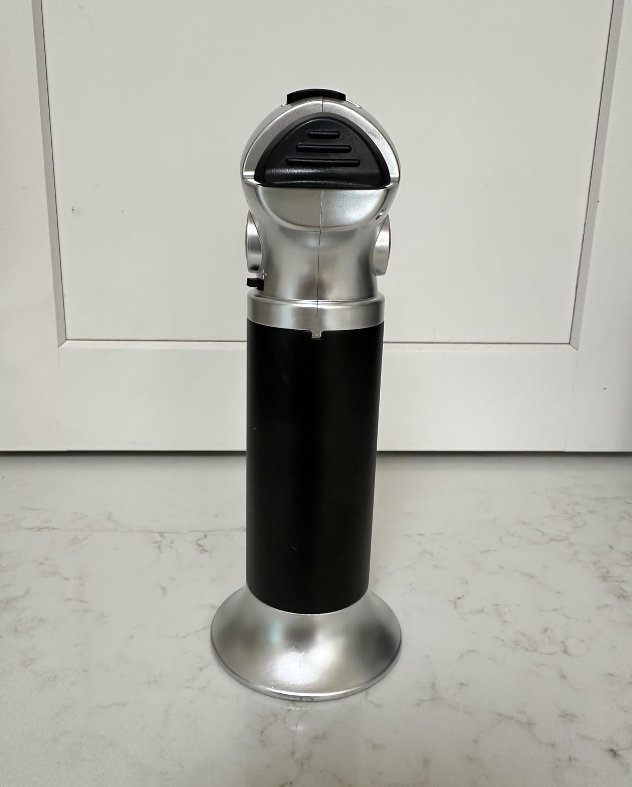 TBTeek Butane Torch, Kitchen Torch Cooking Torch with Safety Lock & Adjustable Flame for Cooking, BBQ, Baking, Brulee, Creme, DIY Soldering (Butane Not Included) customer photo 1