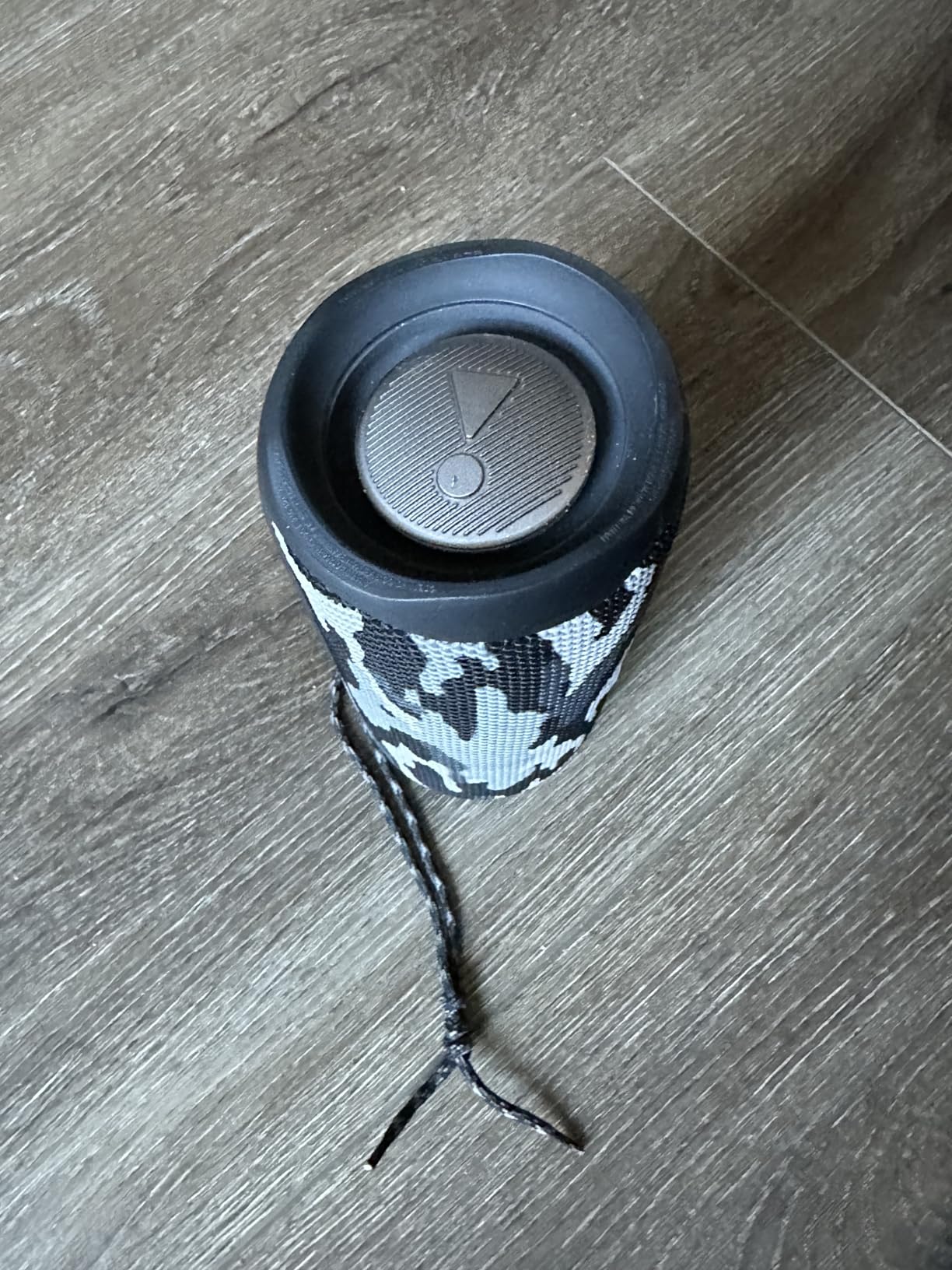 JBL FLIP 5, Waterproof Portable Bluetooth Speaker, Black, Small customer photo 2