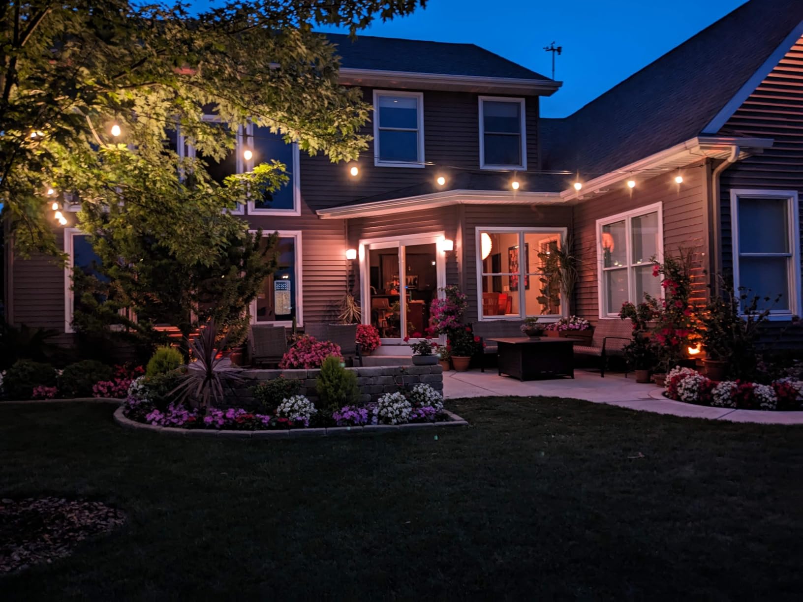 addlon LED Outdoor String Lights 48FT with Edison Vintage Shatterproof Bulbs and Commercial Grade Weatherproof Strand - ETL Listed Decorative Lights for Patio Garden customer photo 1