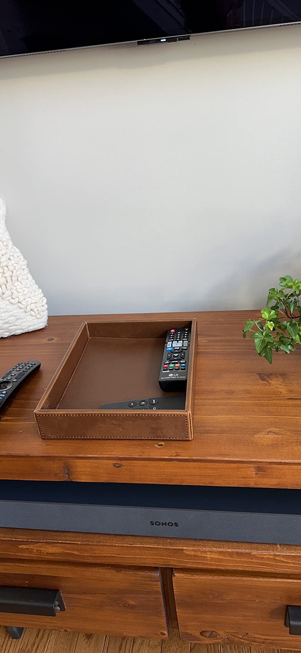 Vixdonos Leather Valet Tray Rectangular Catchall Tray Counter Organizer for Key,Jewelry,Perfume,Glasses and Watches(Brown) customer photo 2
