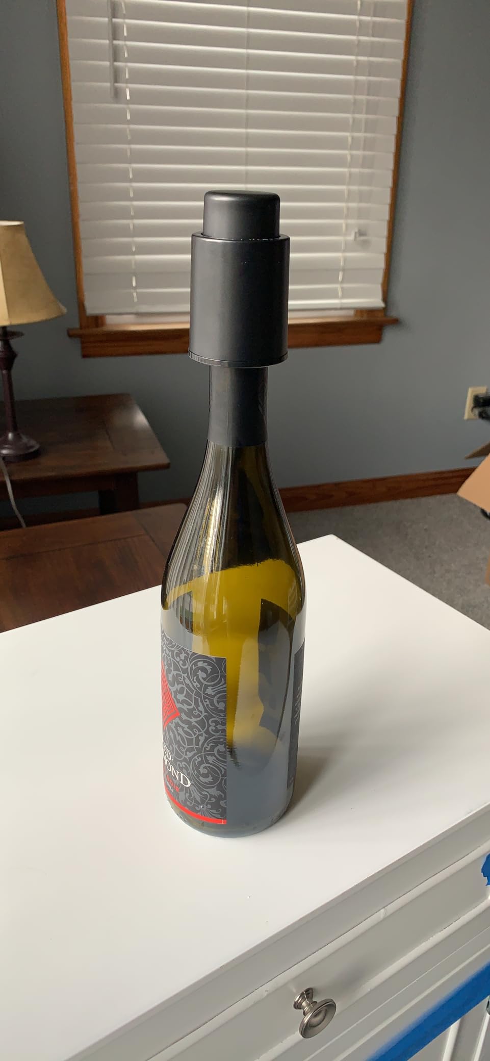 VINABON Vacuum Wine Stopper Set [Pack of 2] - Updated 2026 Preserves Freshness and Flavor for 15 Days. Improved One Pump Button Design, 100% Leak Proof Seal in Any Position. Includes WineGuide eBook customer photo 2