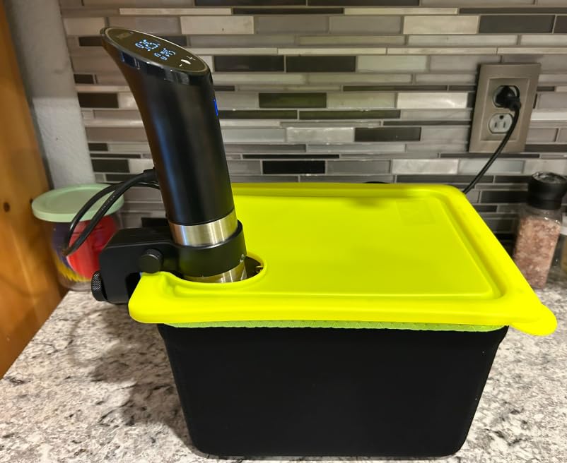 EVERIE 12Qt Sous Vide Container Kit w/Collapsible Lid + Lock-In Divider Rack + Insulating Sleeve - For Long Cooks, Fits Most Clamp-Style Circulators customer photo 2