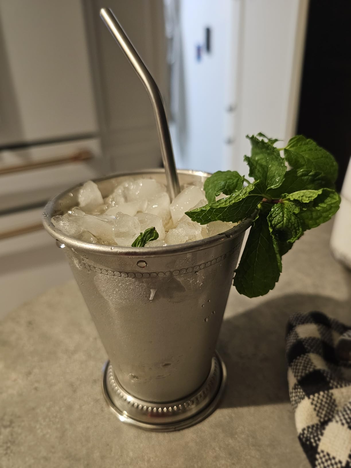 Mint Julep Cups: Stainless Steel Glasses, Set of 4, Metal 12 oz Cocktail Glasses, Party Supplies (4) customer photo 1