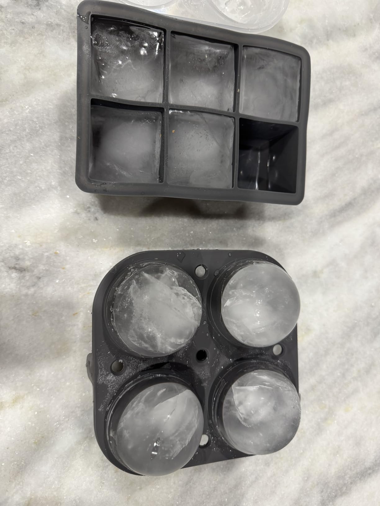 Samuelworld Large Silicone Premium Ice Trays, 2-Pack Combo, 2 Inches Big Cubes & 2.5 Inches Sphere Ice Molds - BPA Free, Craft Ice Maker for Gifting, Whiskey, Cocktails, Easy Release - Gray customer photo 1