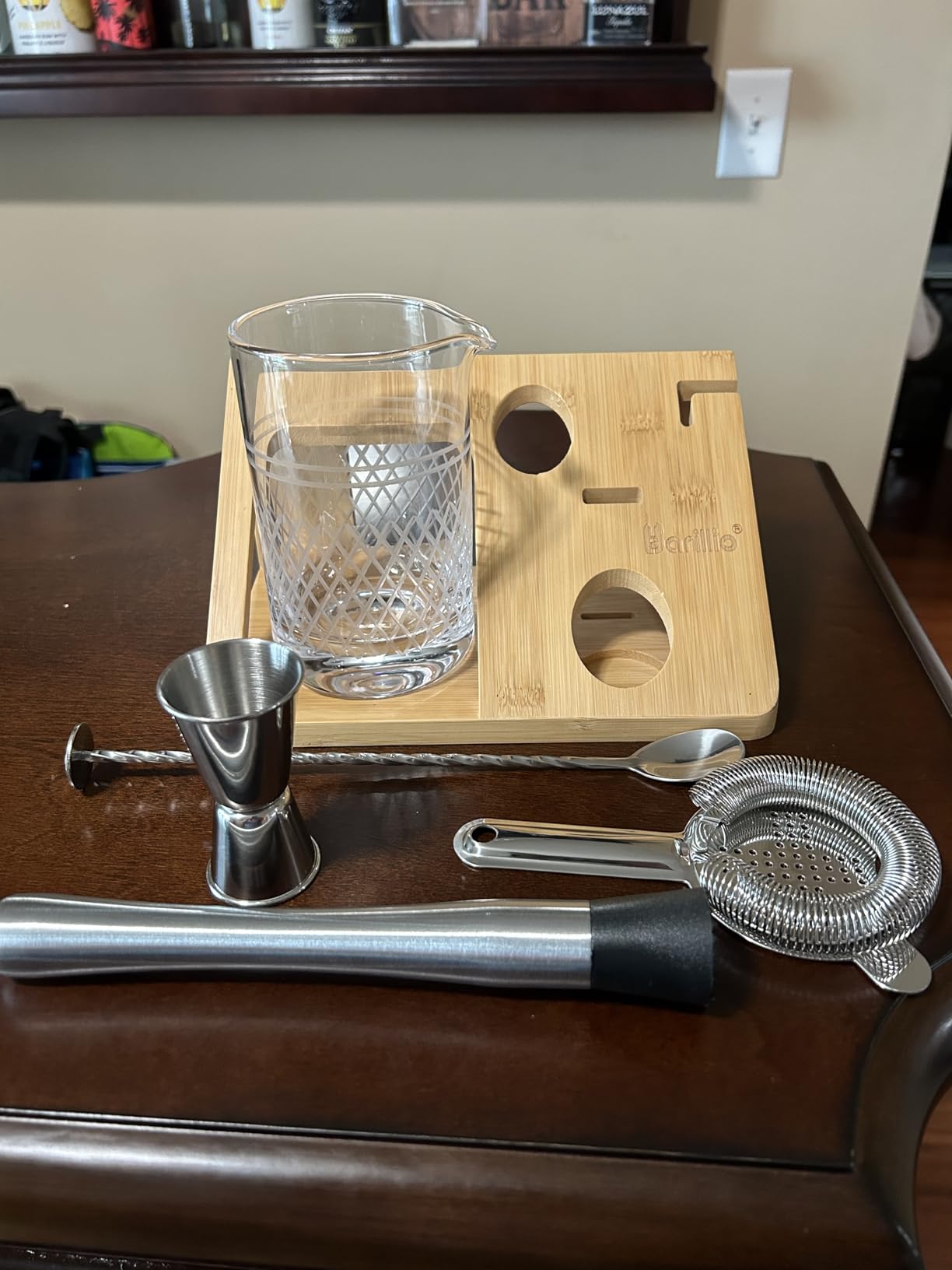 Barillio 20 Oz Crystal Cocktail Mixing Glass with Bamboo Stand & Bar Tools | Seamless Lead-Free Crystal, Weighted Base Stirring Pitcher | Including Muddler, Mixing Spoon, Jigger and Strainer customer photo 2