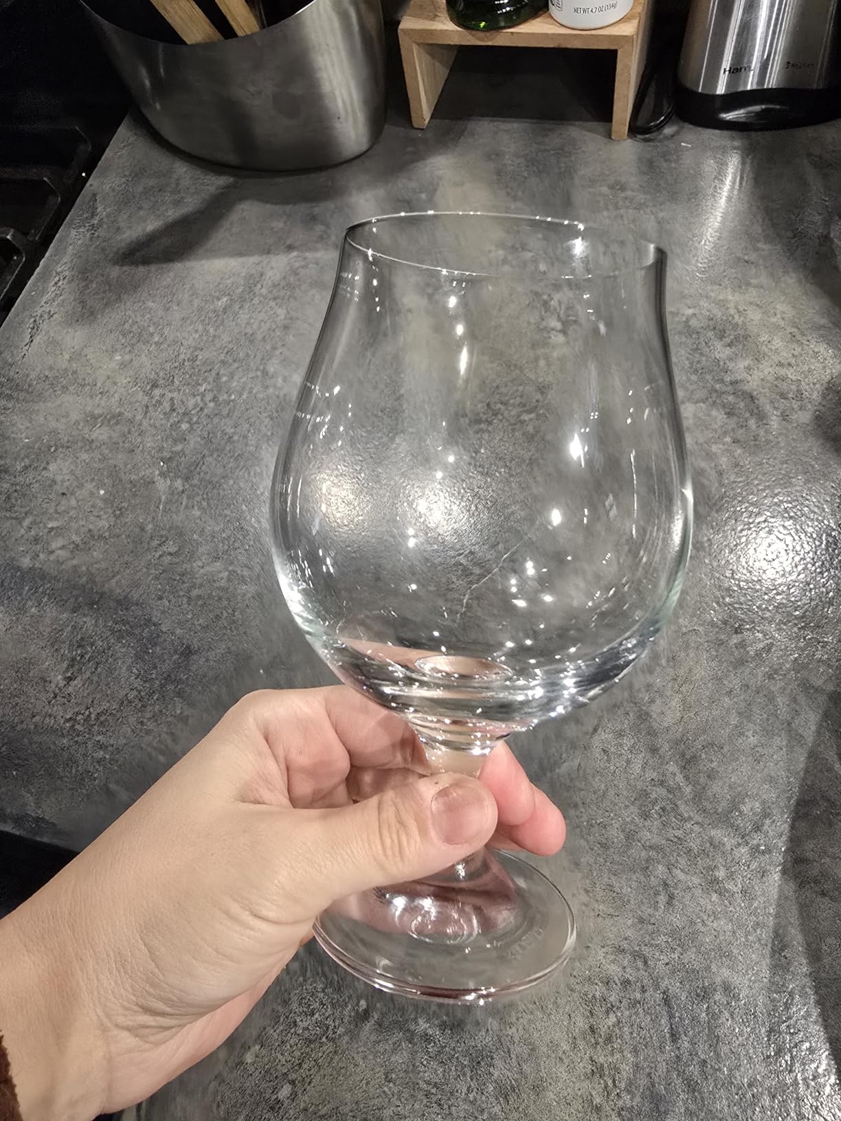 Krosno Elite Stout Beer Glasses | Set of 6 | 16.9 oz | Snifter Glasses for Dark Beer, Craft Stout & Porter, Lead-Free Crystal | Dishwasher Safe, Made in Europe customer photo 1