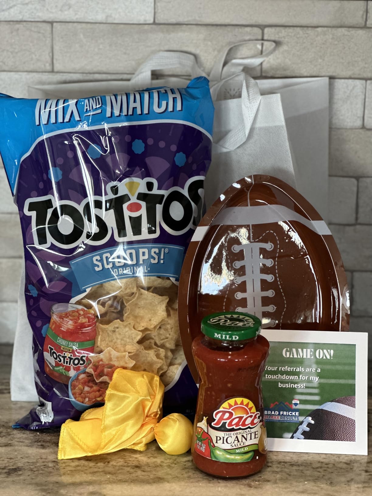 Anapoliz Football Serving Trays | 10 Pcs Plastic Football Snack Trays | Game Day Football Serveware | Tailgate Party Serving Platter | Football Party Decorations | Reusable Big Game Chip Trays customer photo 2