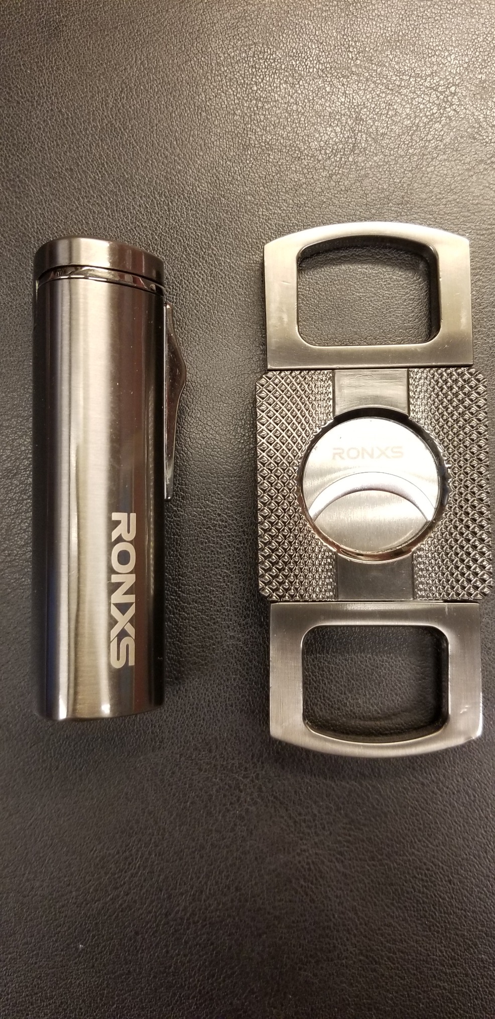 RONXS Cigar Lighter and Cutter Set, Adjustable Jet Flame Torch Lighter and Cigar Cutter, Windproof Cigarette Lighters, Great Gift Idea for Father's Day and Birthday (Butane Gas Not Included) (Black) customer photo 2