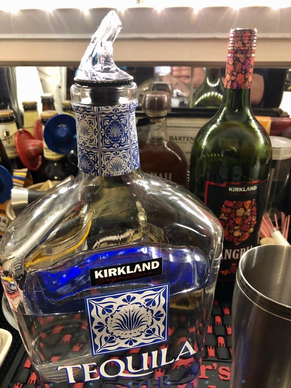 Speed Pourer - Patron Pour Spout With Gravity Flap - Made 100% In The USA. Free Flow Bar Spouts That Don't Leak - No Cracks, Just A Smooth Cocktail Pour Every Time. (Clear) customer photo 1