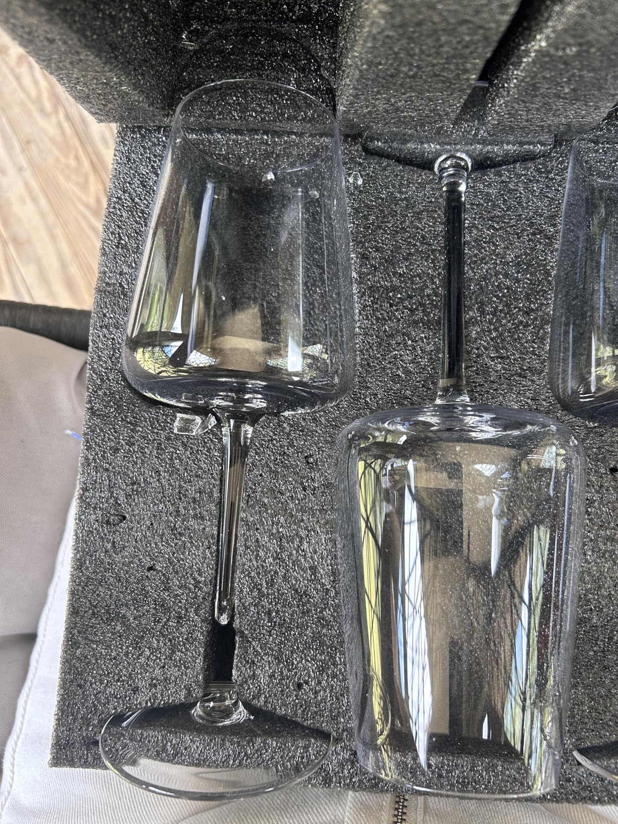 BACLIFE Hand Blown Red Wine Glasses Set of 4 - Premium Crystal Wine Glasses With Long Stem, 19 oz - Unique Gift for Father's Day, Wedding, Birthday - Ideal for Restaurants, Home Bar customer photo 2