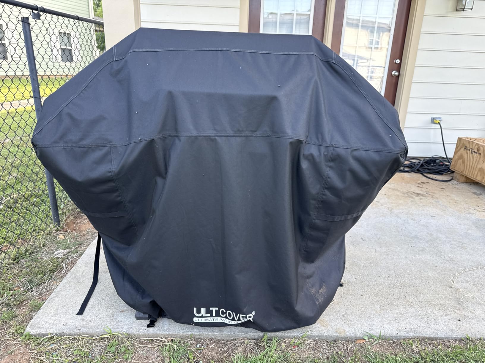 ULTCOVER Waterproof Grill Cover 52 inch, Heavy Duty BBQ Cover for 2-4 Burners Outdoor Gas Barbecue Grill customer photo 2